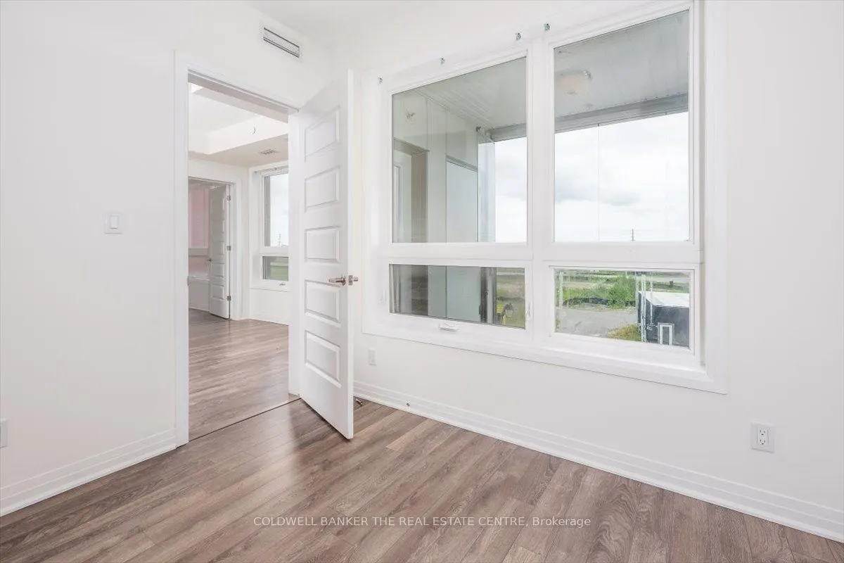 2 Adam Seller Street, #307