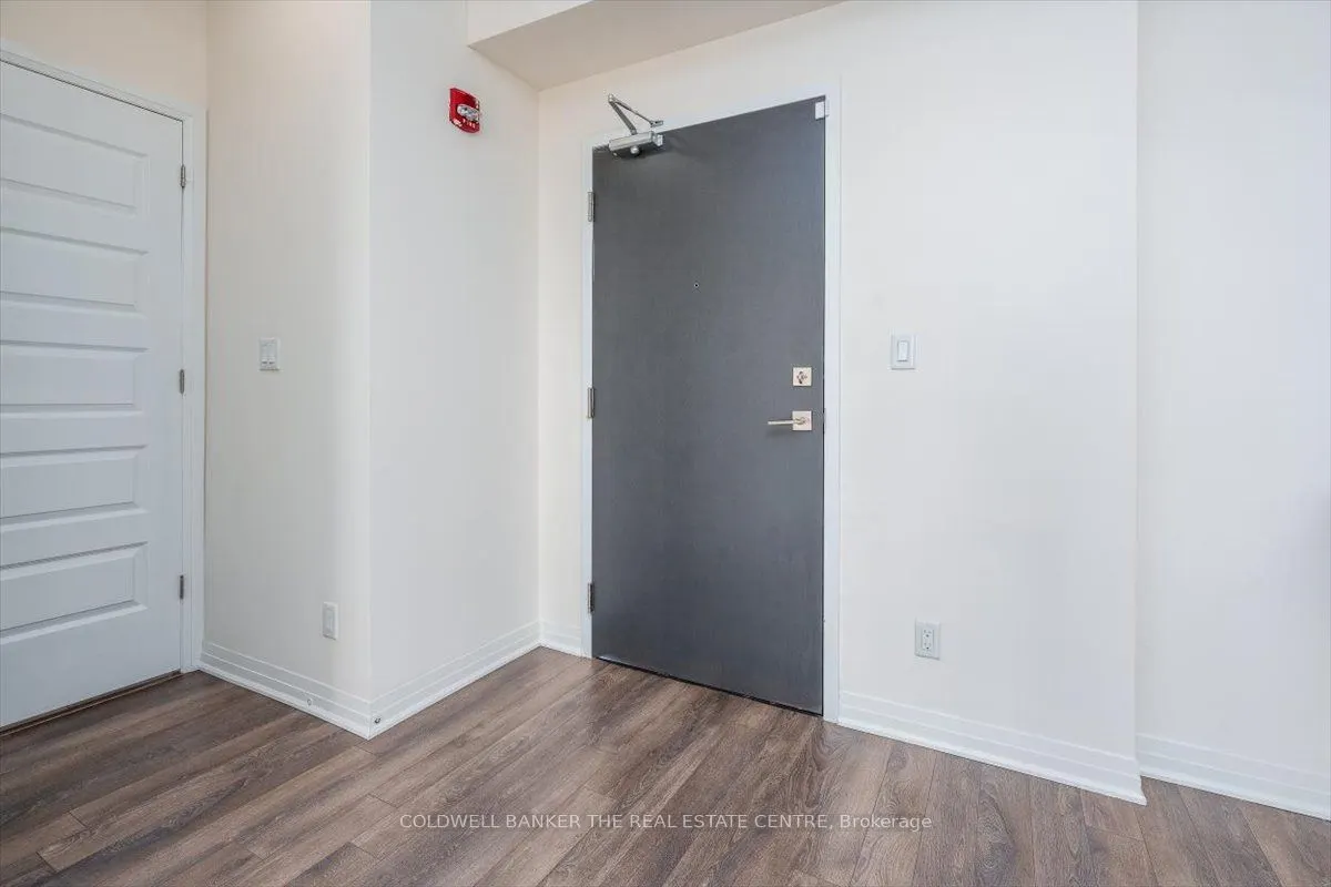 2 Adam Seller Street, #307