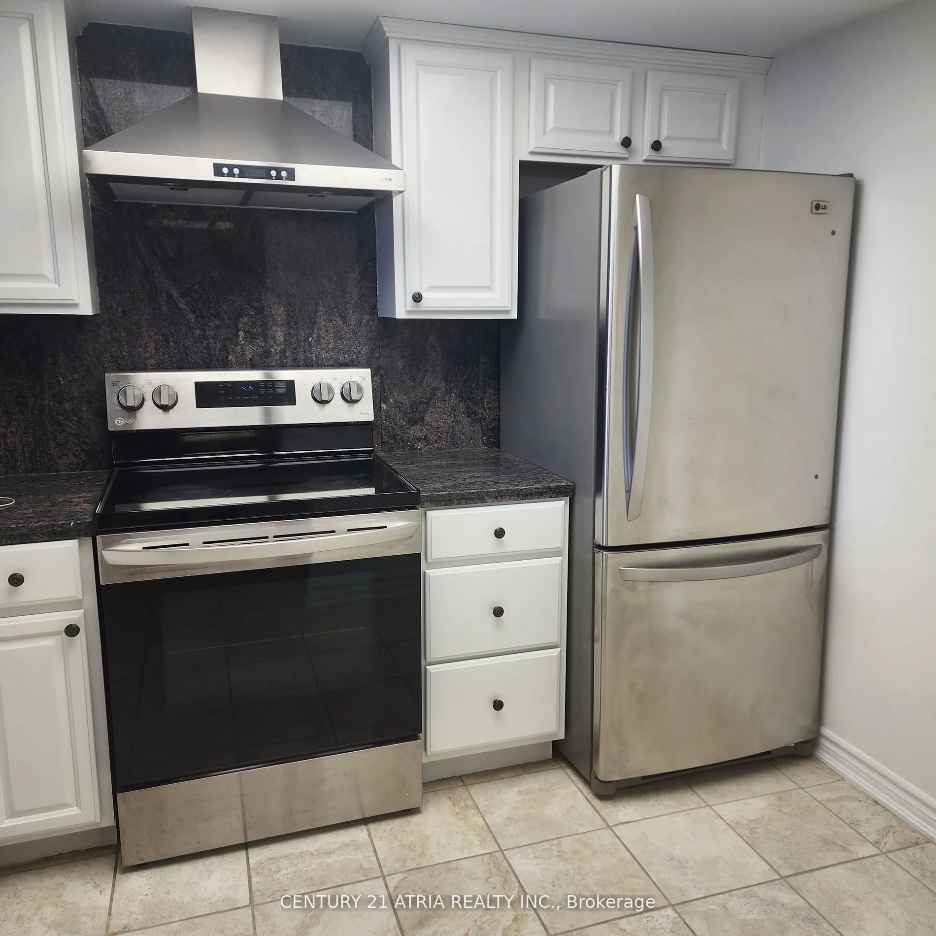 33 Weldrick Road E, #612