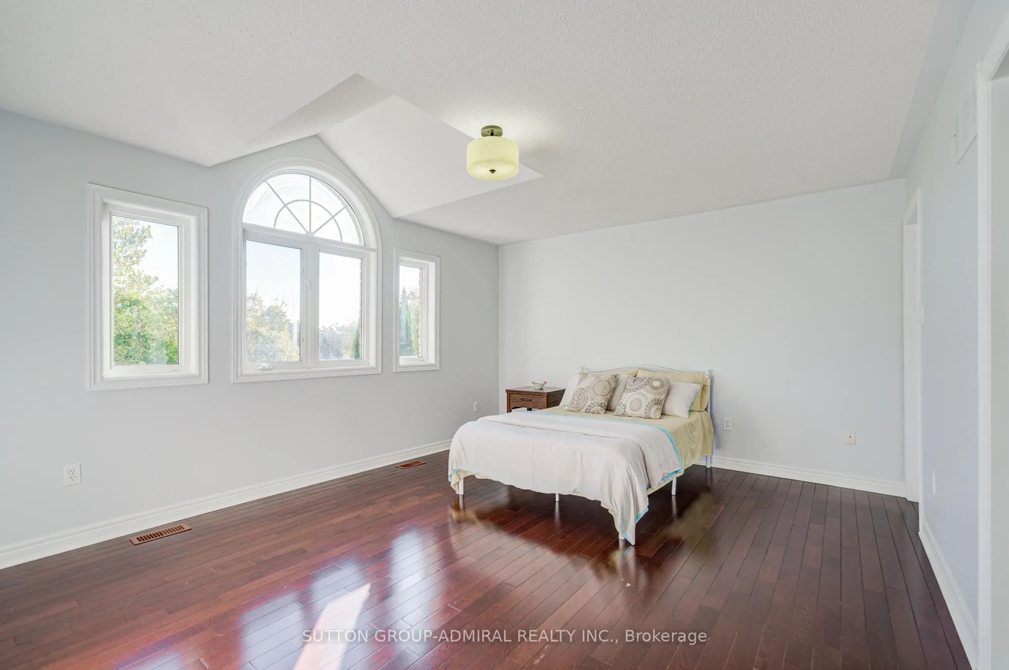 6 Lorridge Street