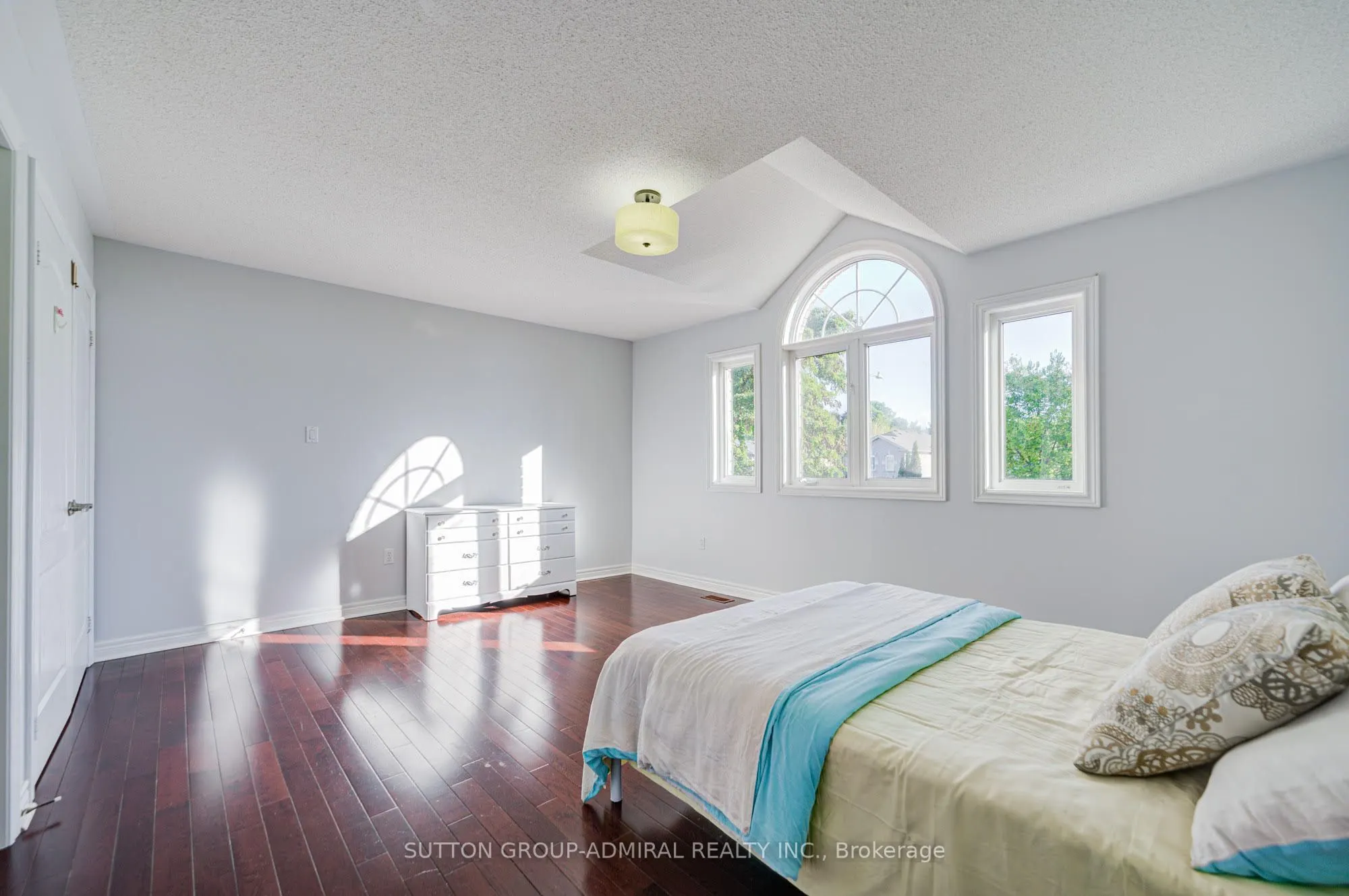 6 Lorridge Street