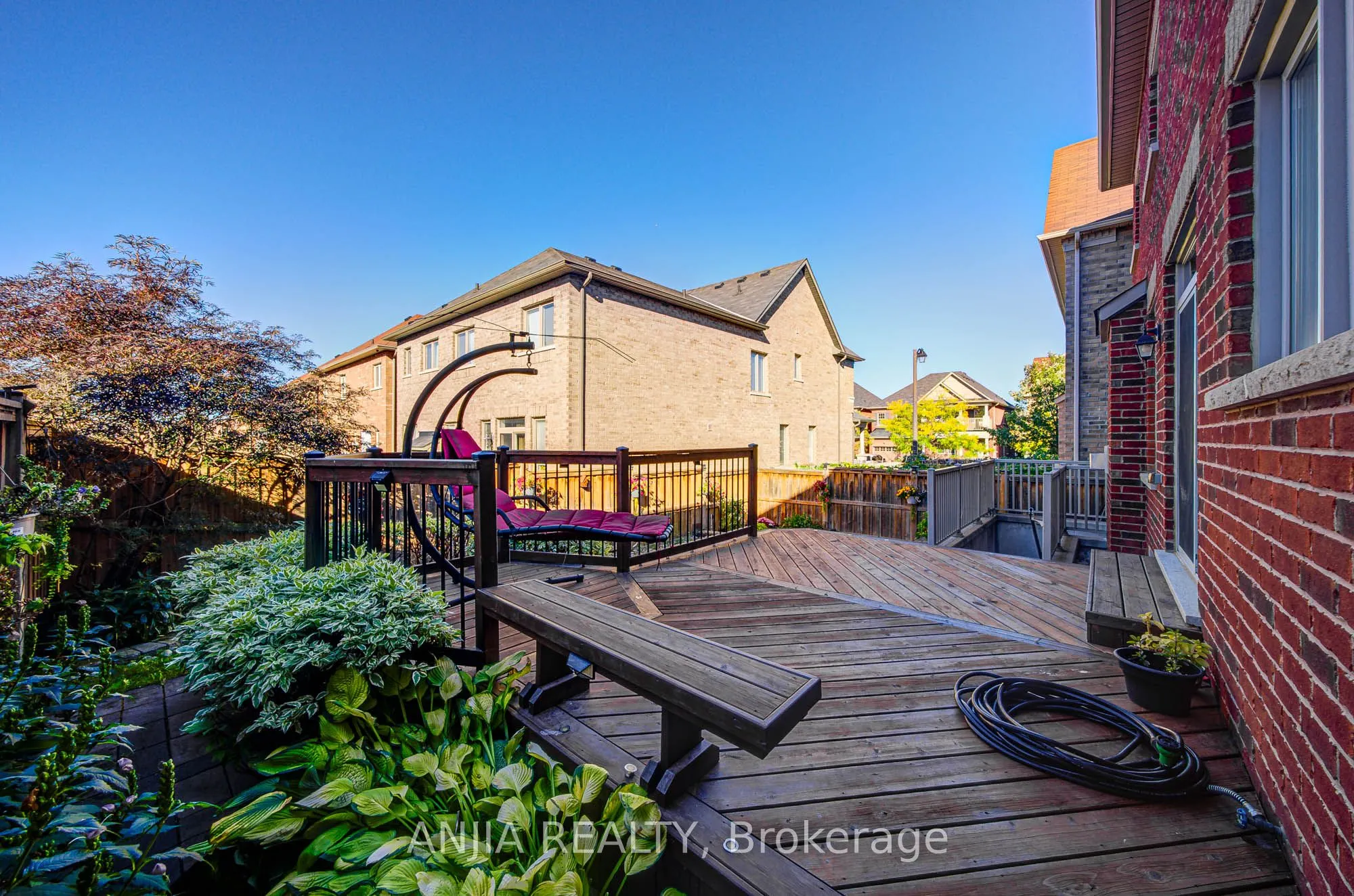 96 Brock Avenue