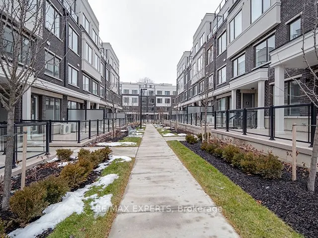 300 Alex Gardner Circle, #61