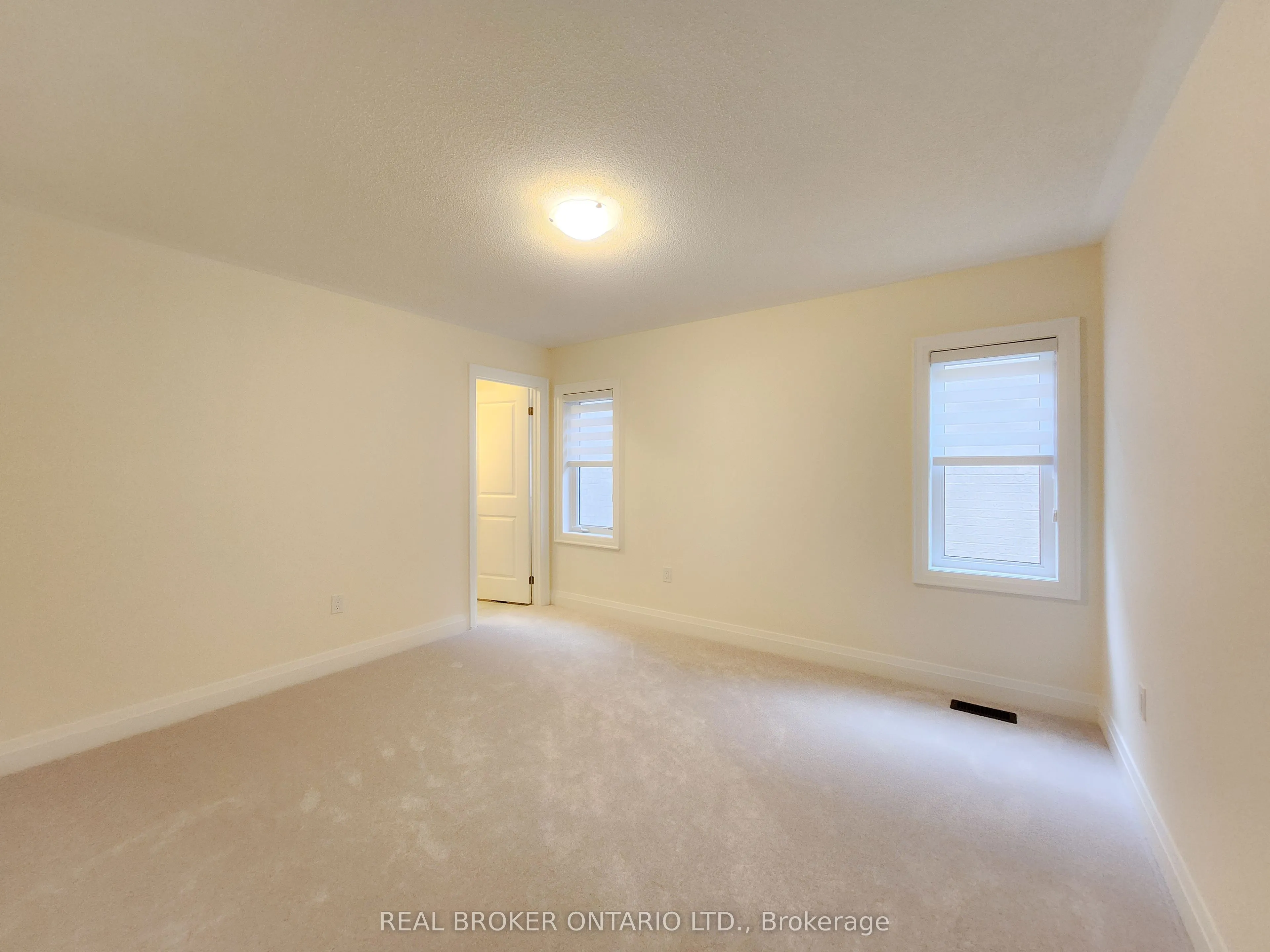72 Kentledge Avenue
