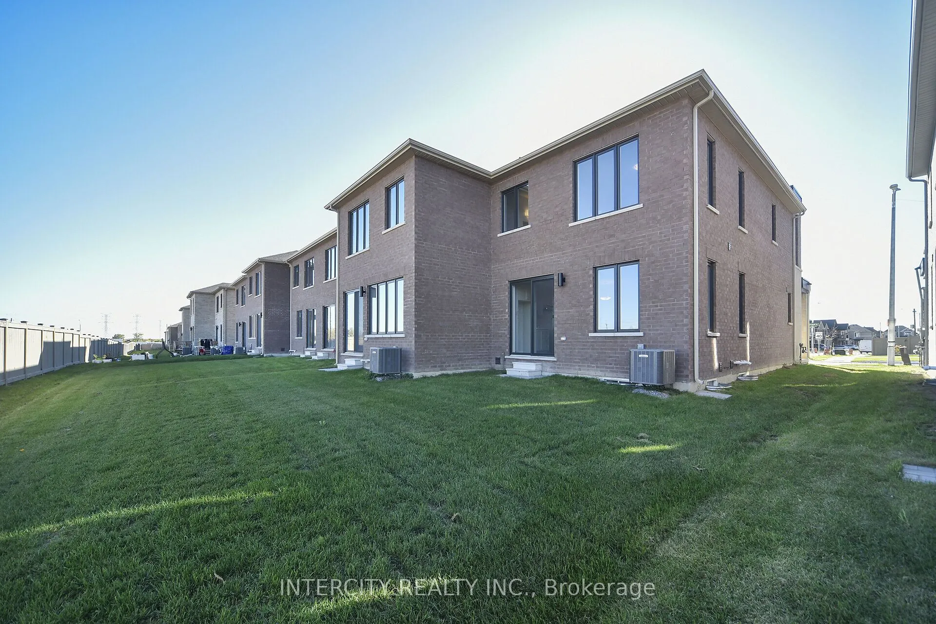 158 Mumbai Drive