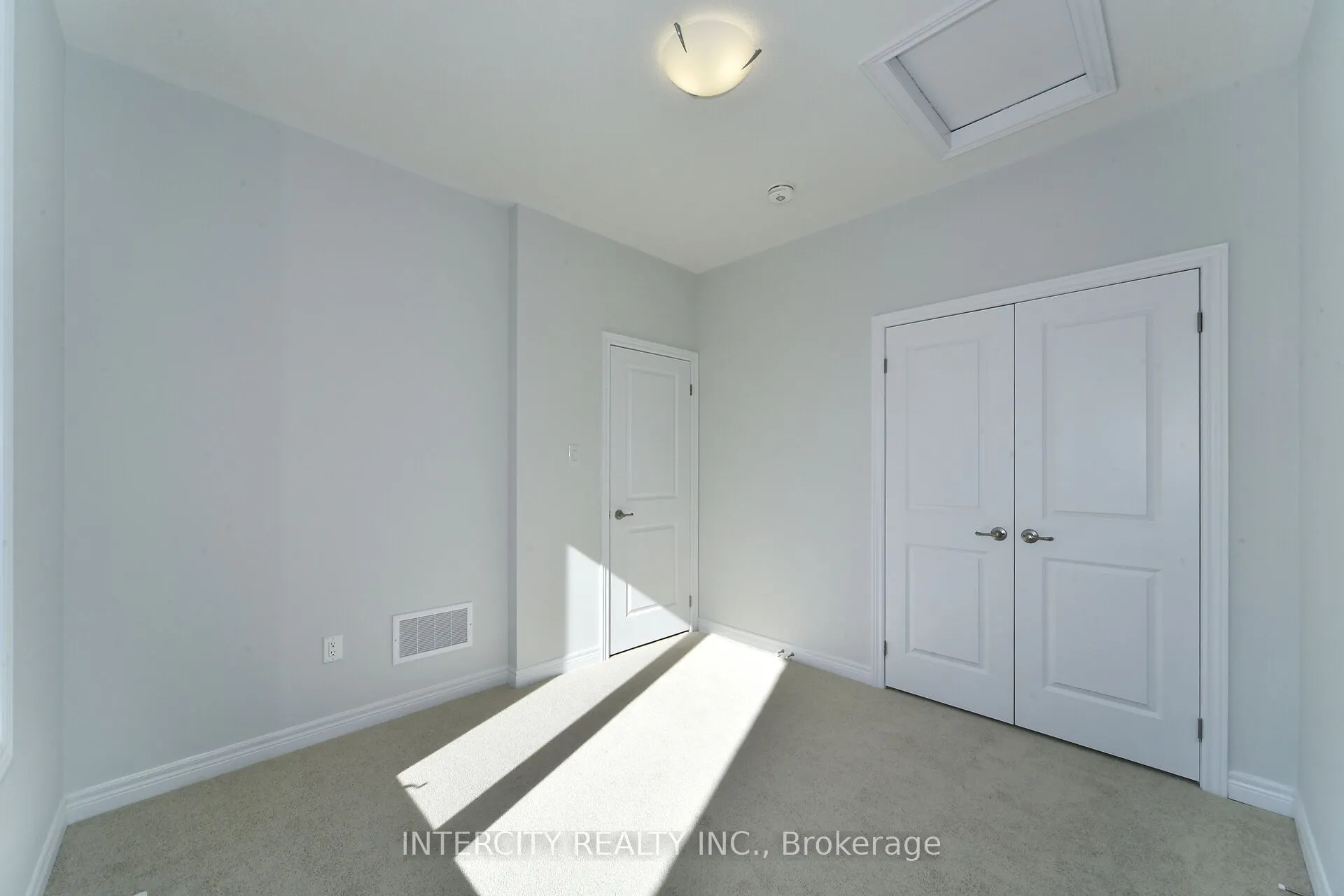 158 Mumbai Drive