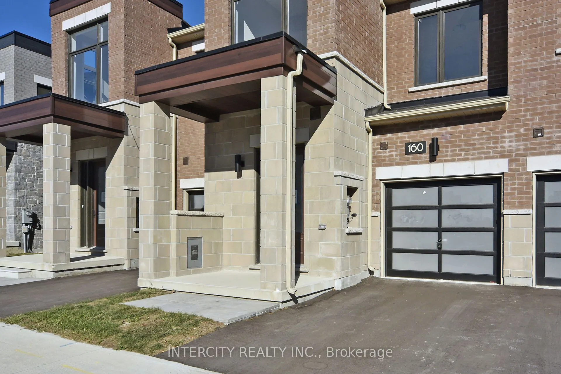 160 Mumbai Drive