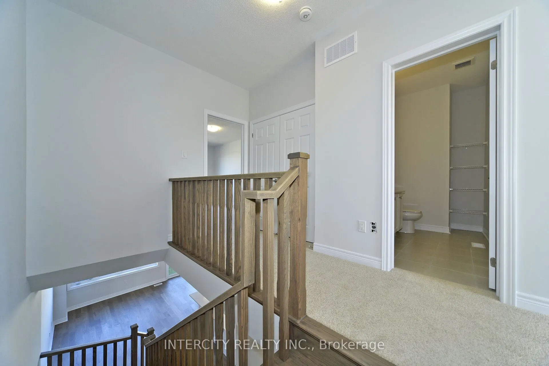 160 Mumbai Drive