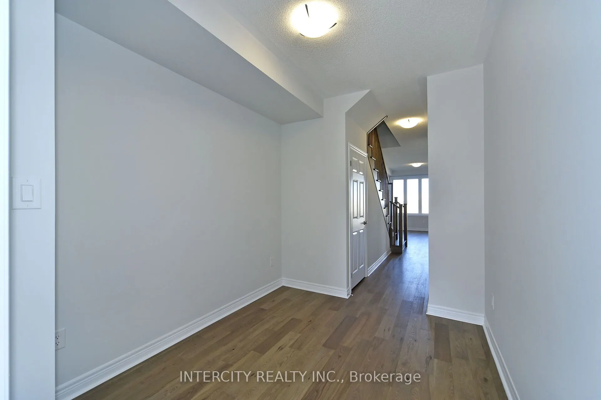 160 Mumbai Drive