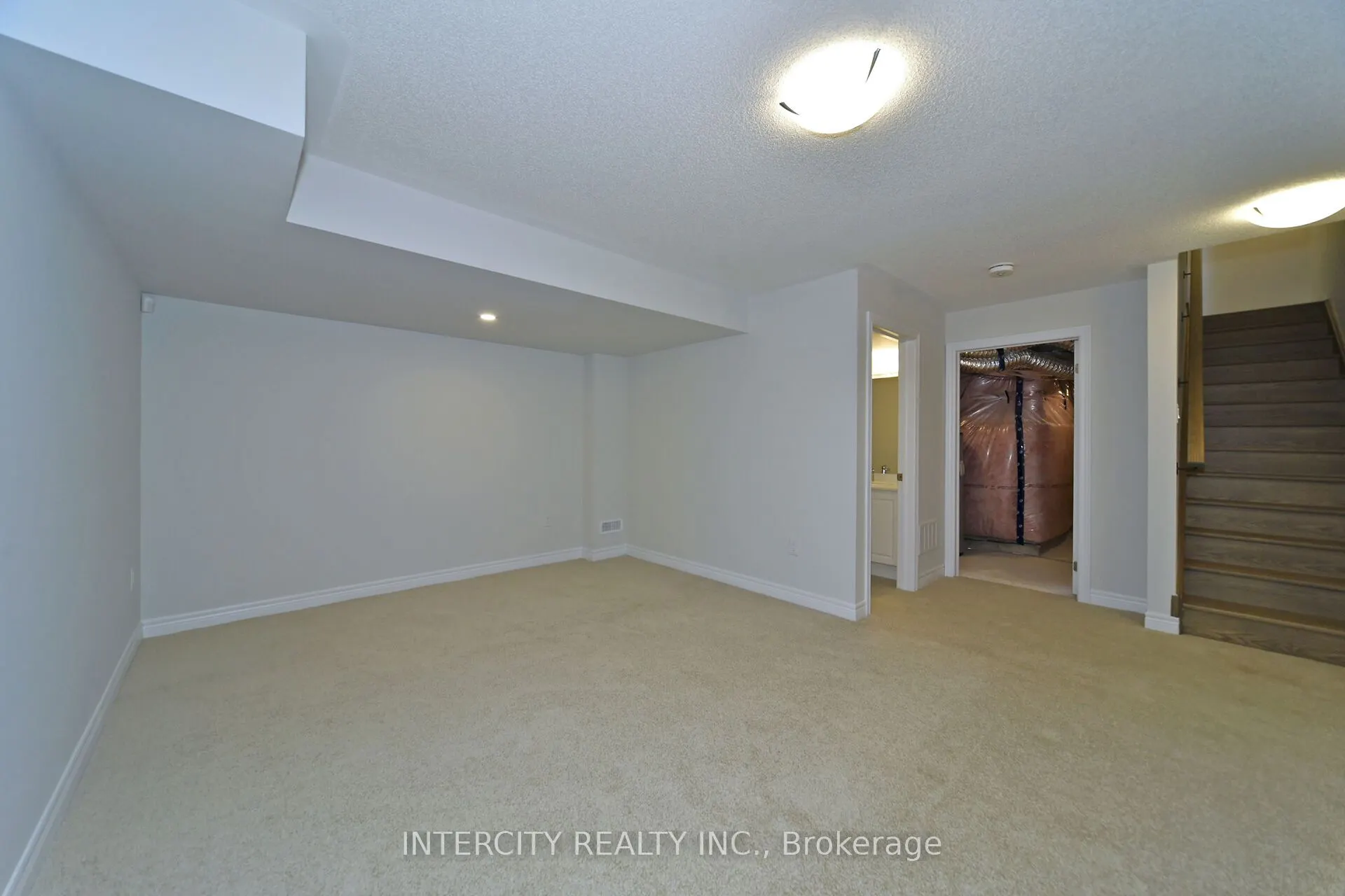 160 Mumbai Drive