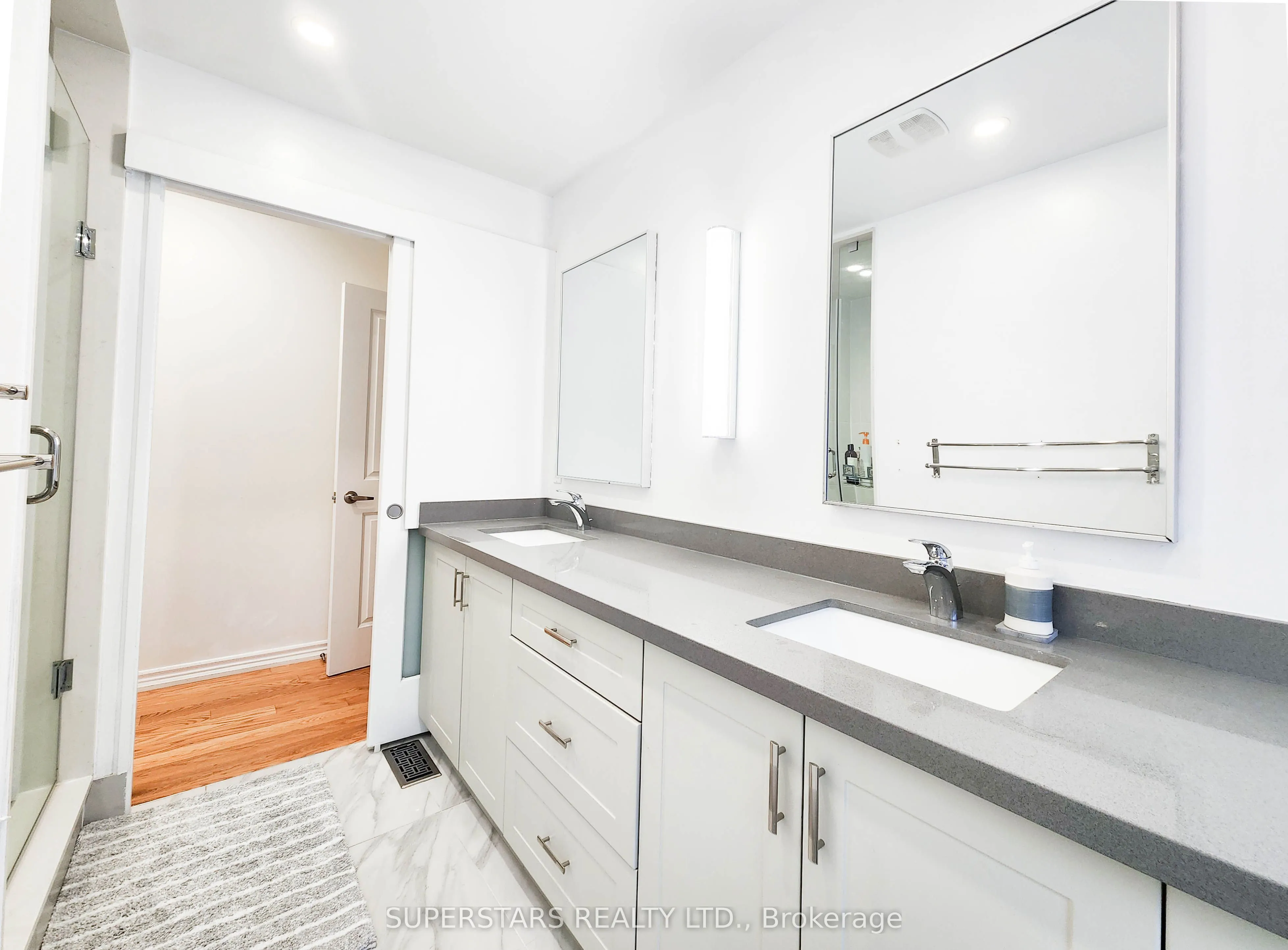 222 William Forster Road