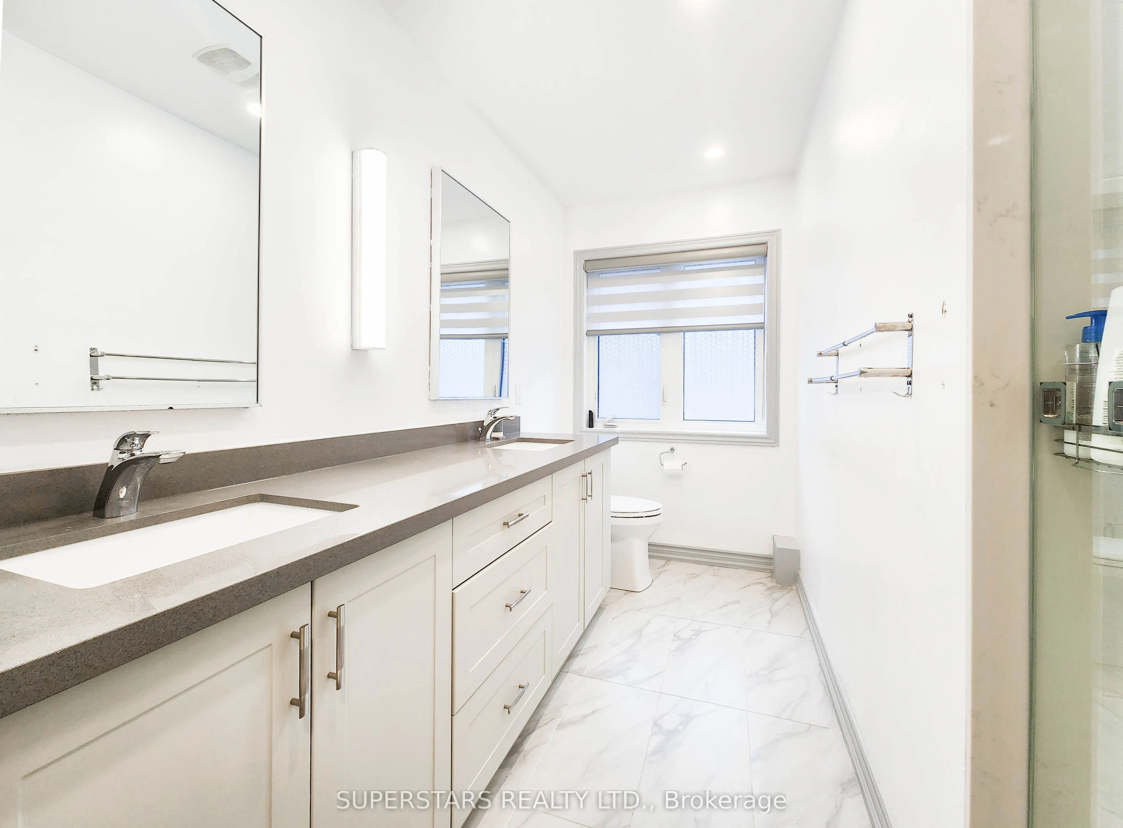 222 William Forster Road