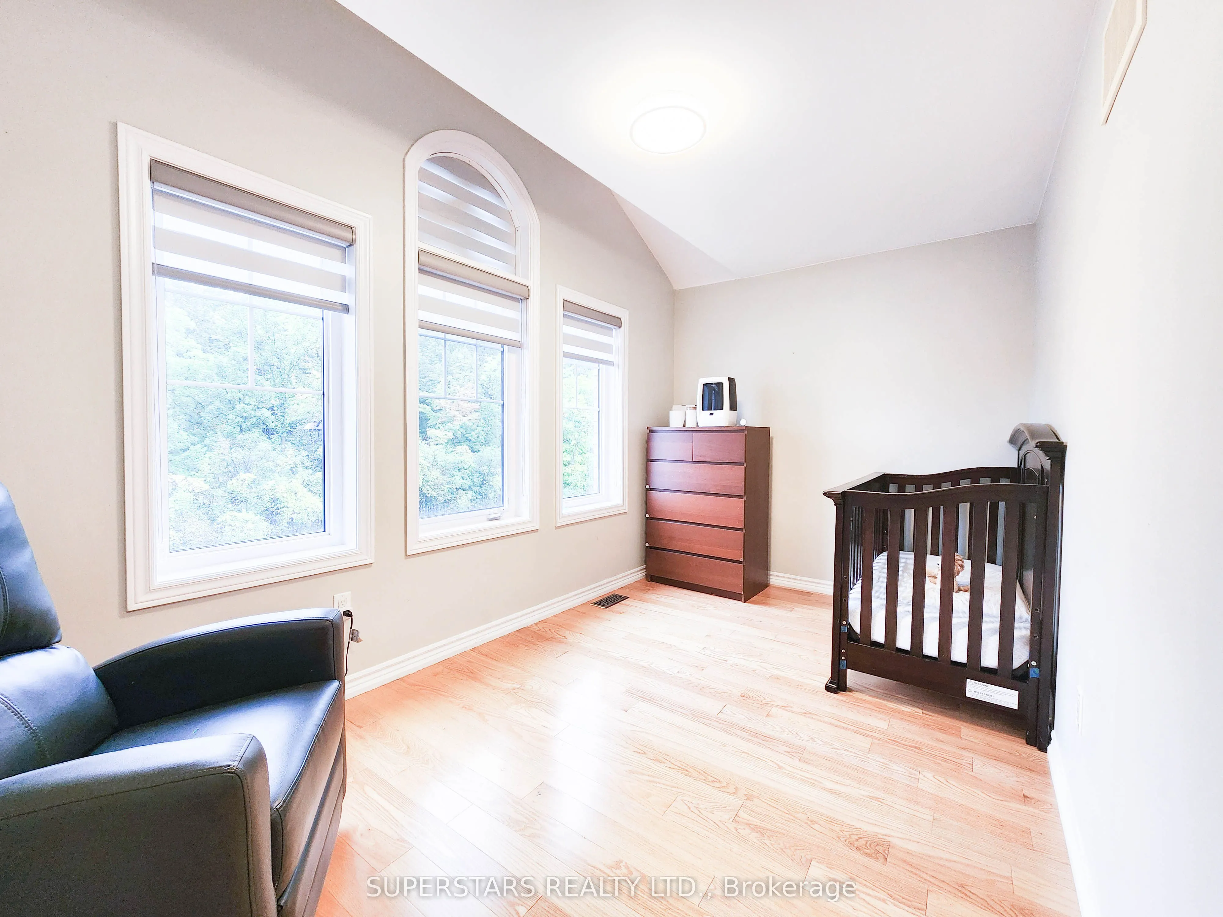 222 William Forster Road