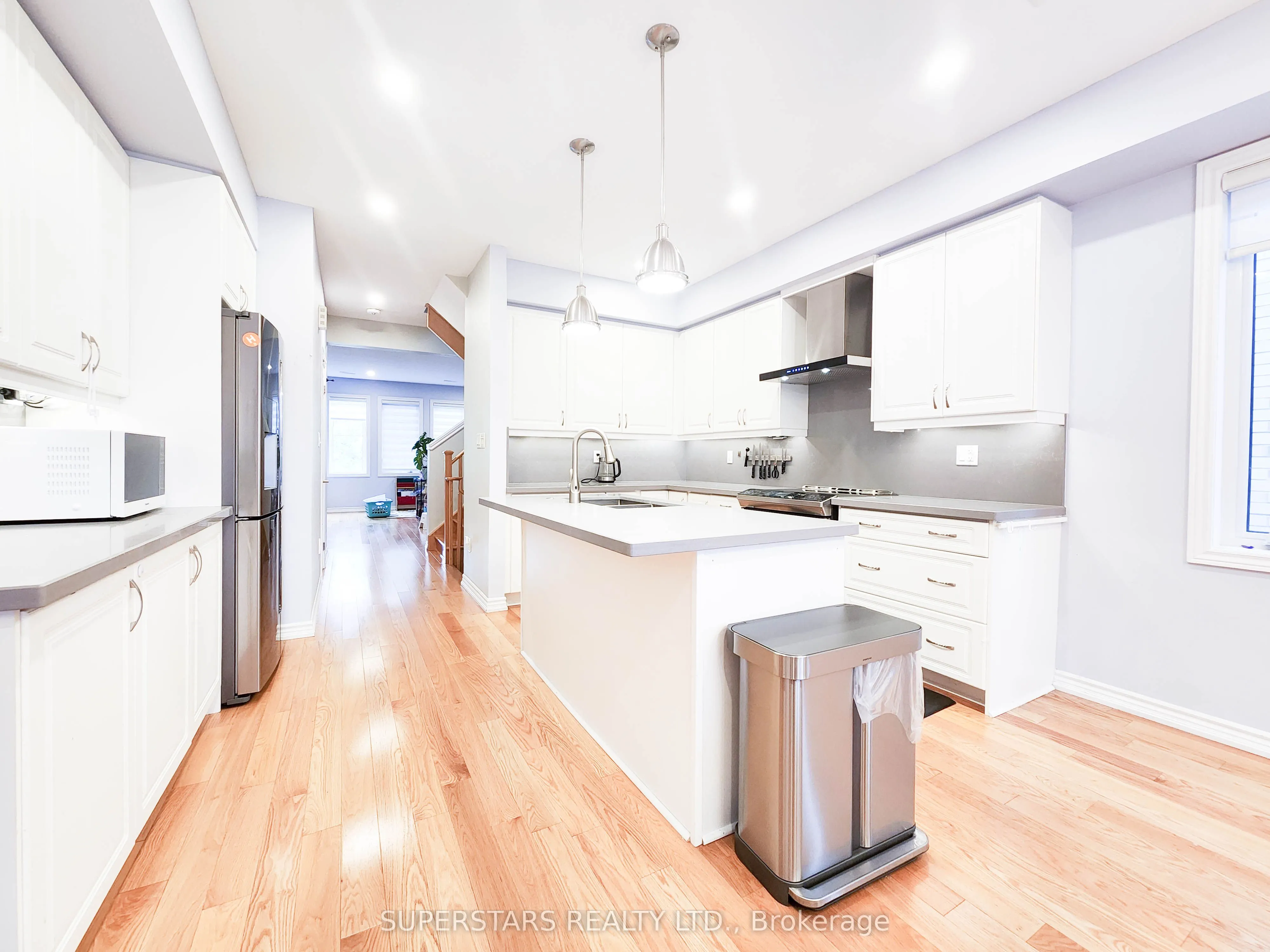 222 William Forster Road
