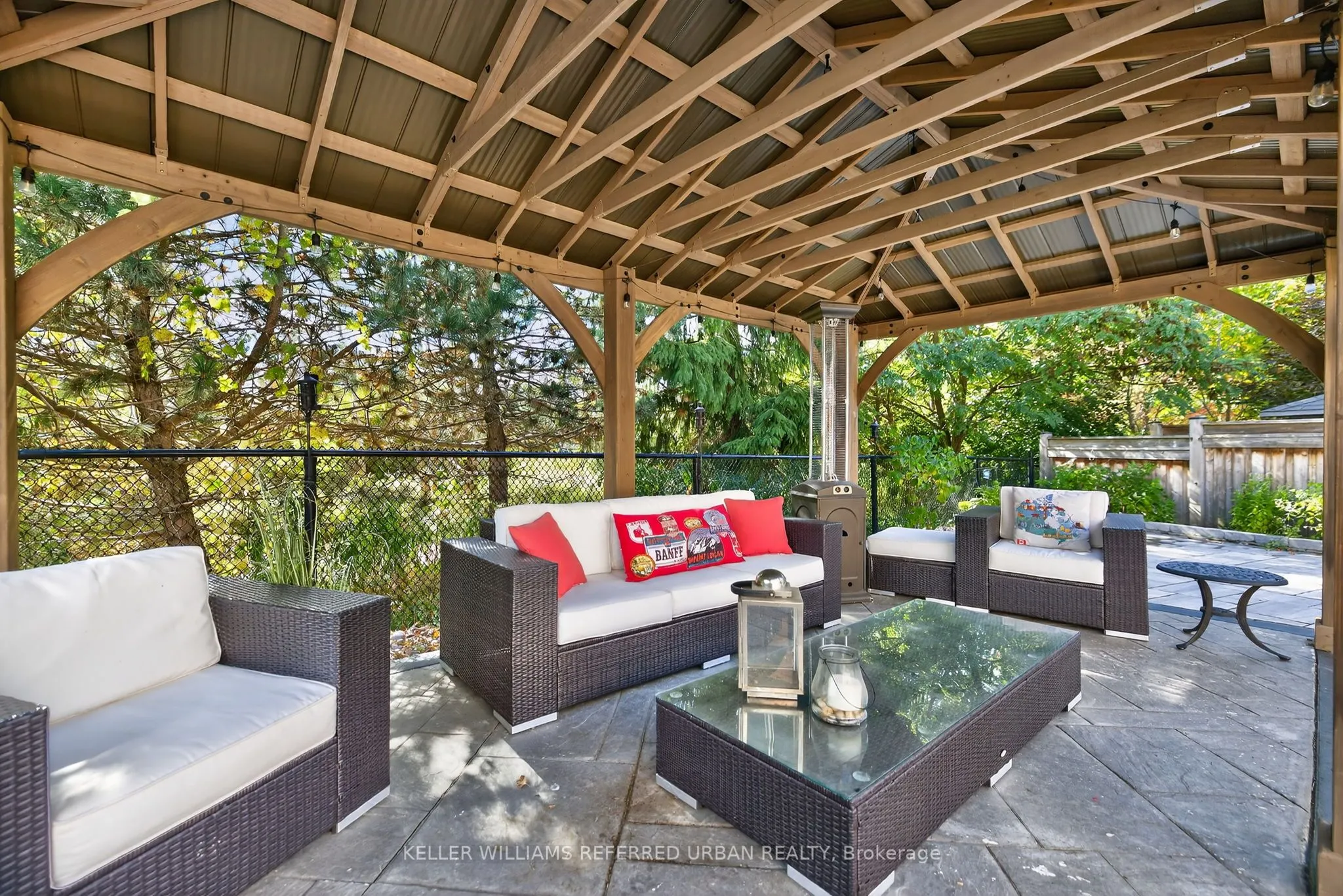 26 Waterton Way