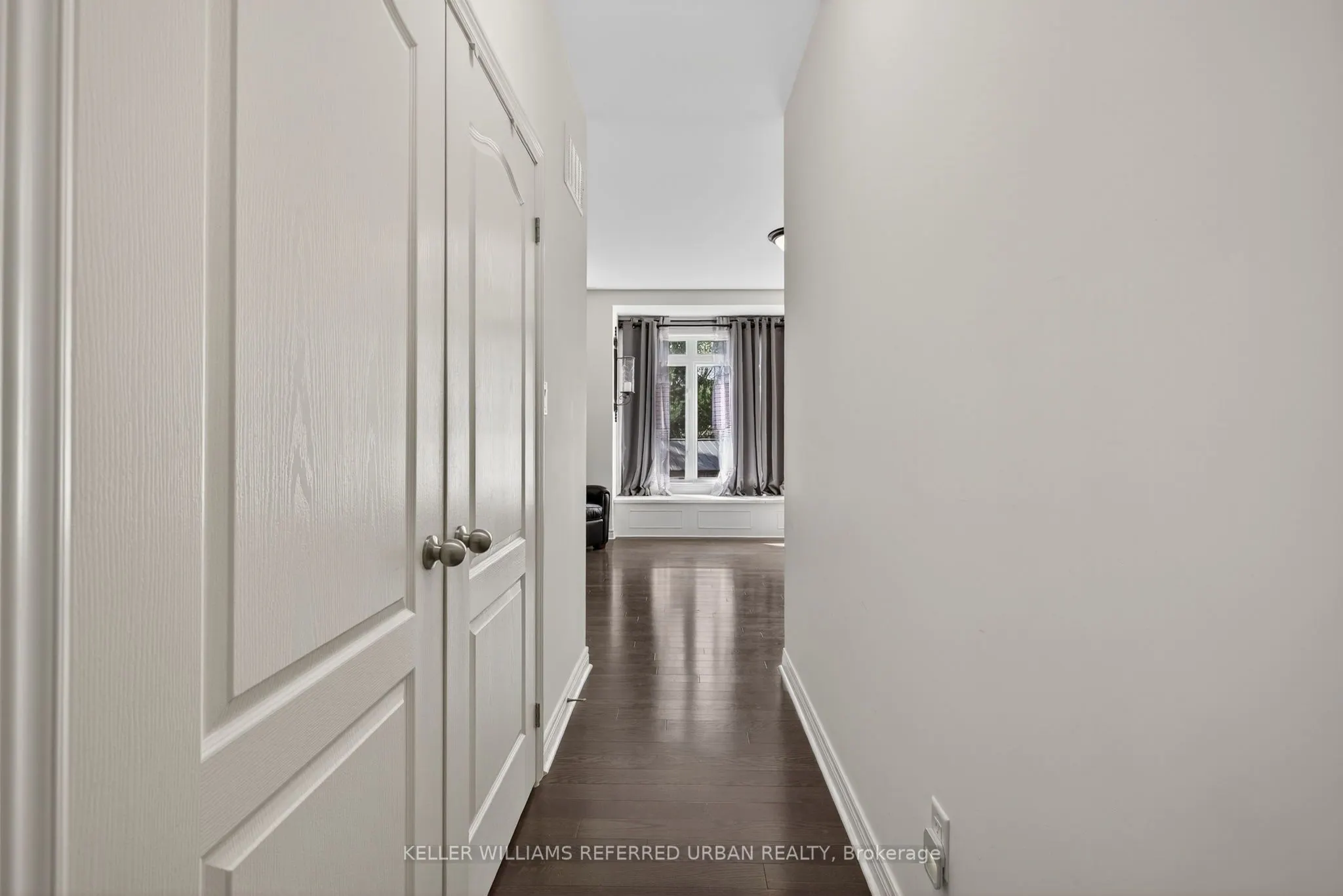 26 Waterton Way