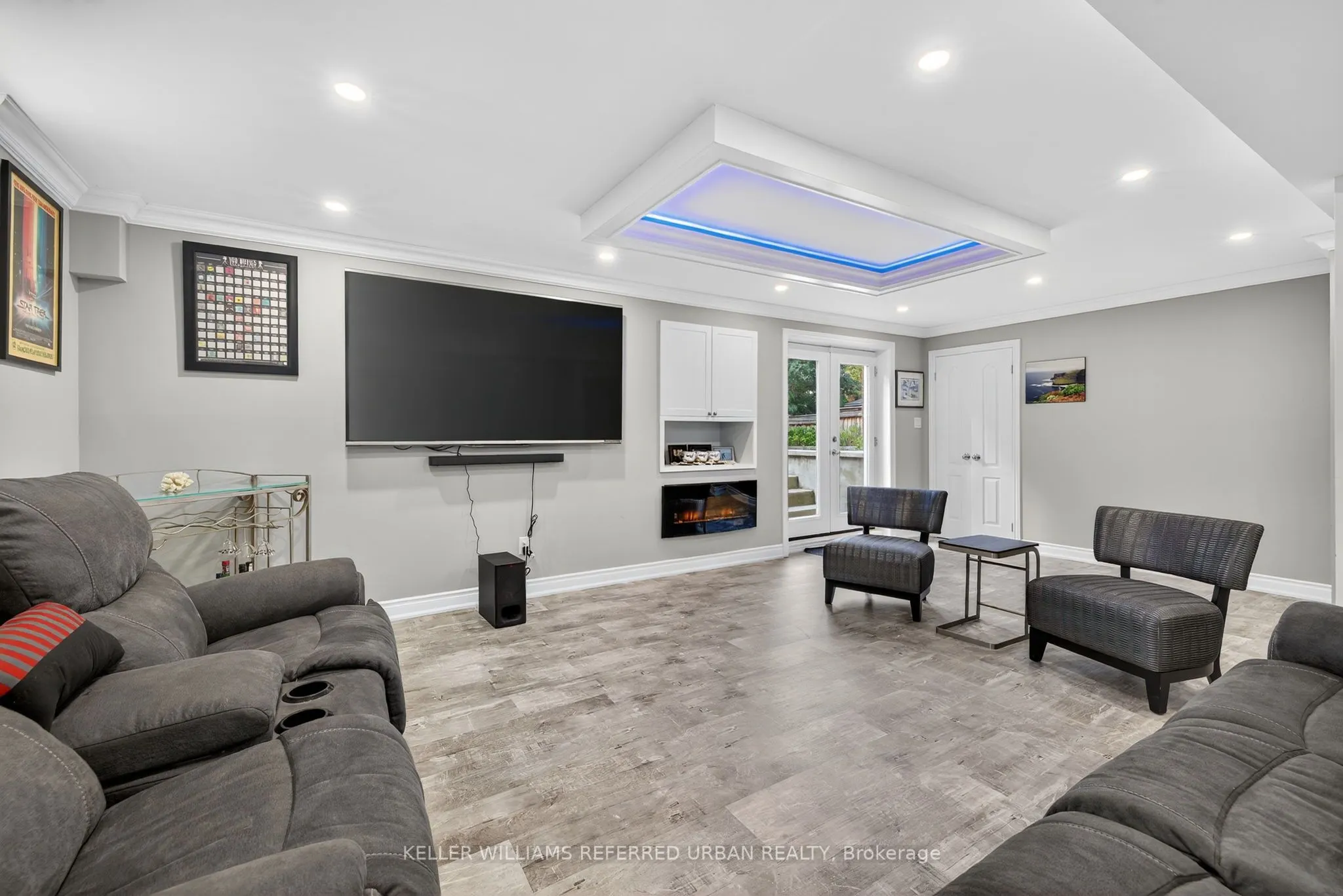 26 Waterton Way
