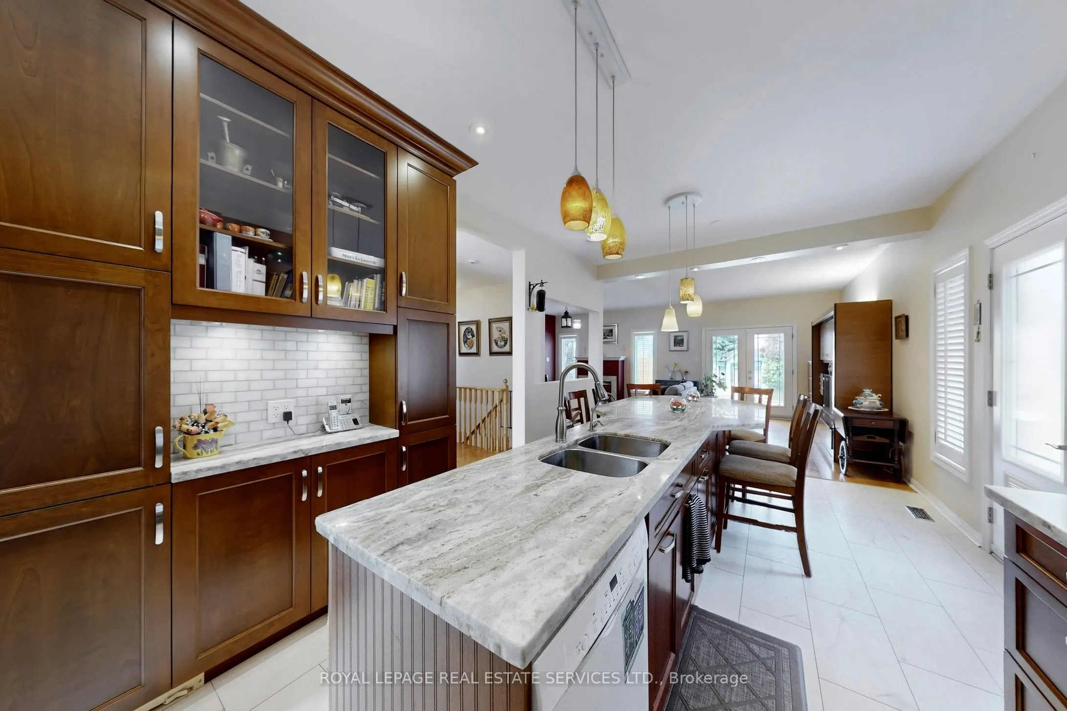 135 Mainprize Crescent