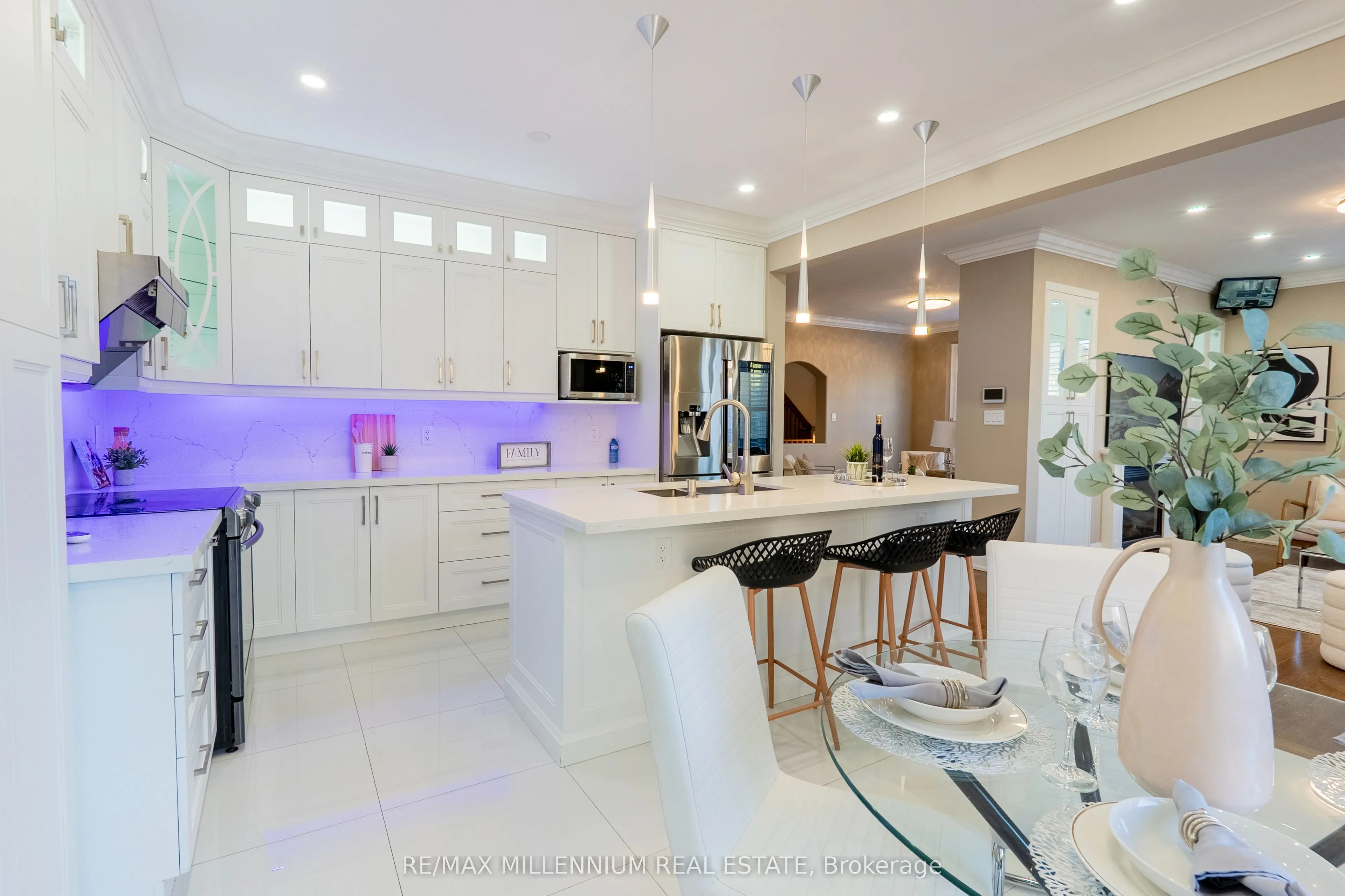 1 Bracknell Avenue