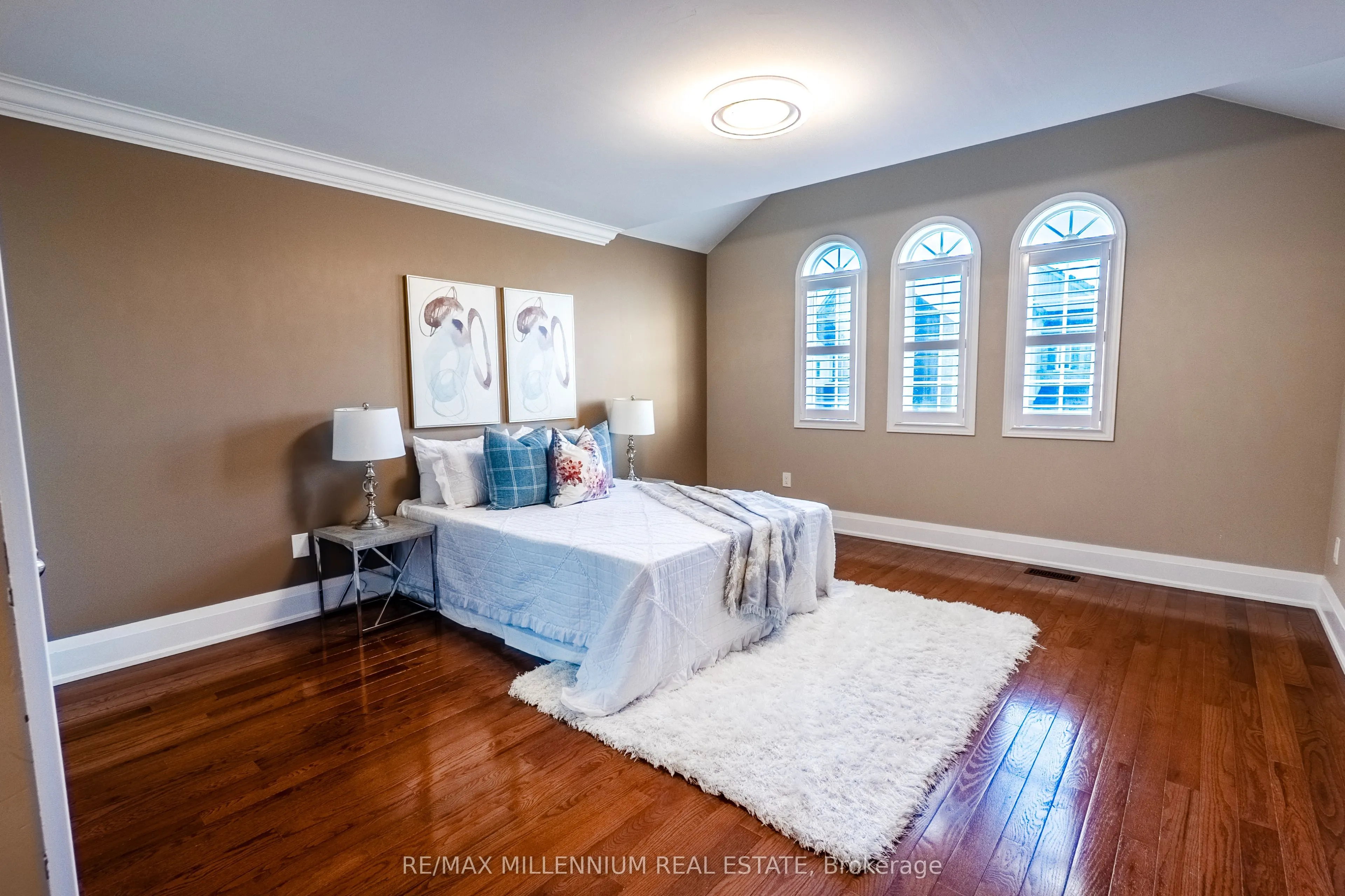1 Bracknell Avenue