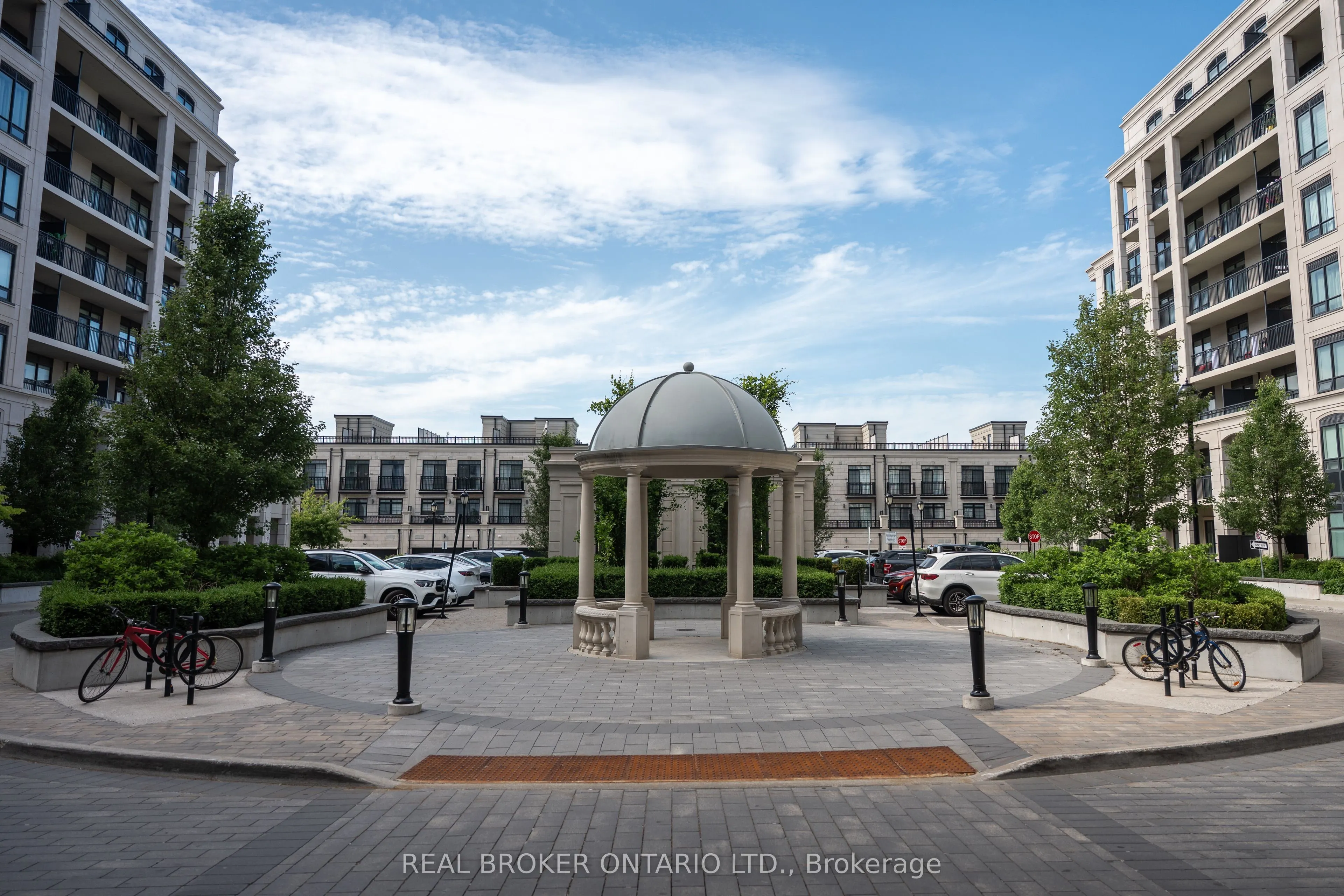 278 Buchanan Drive, #332E
