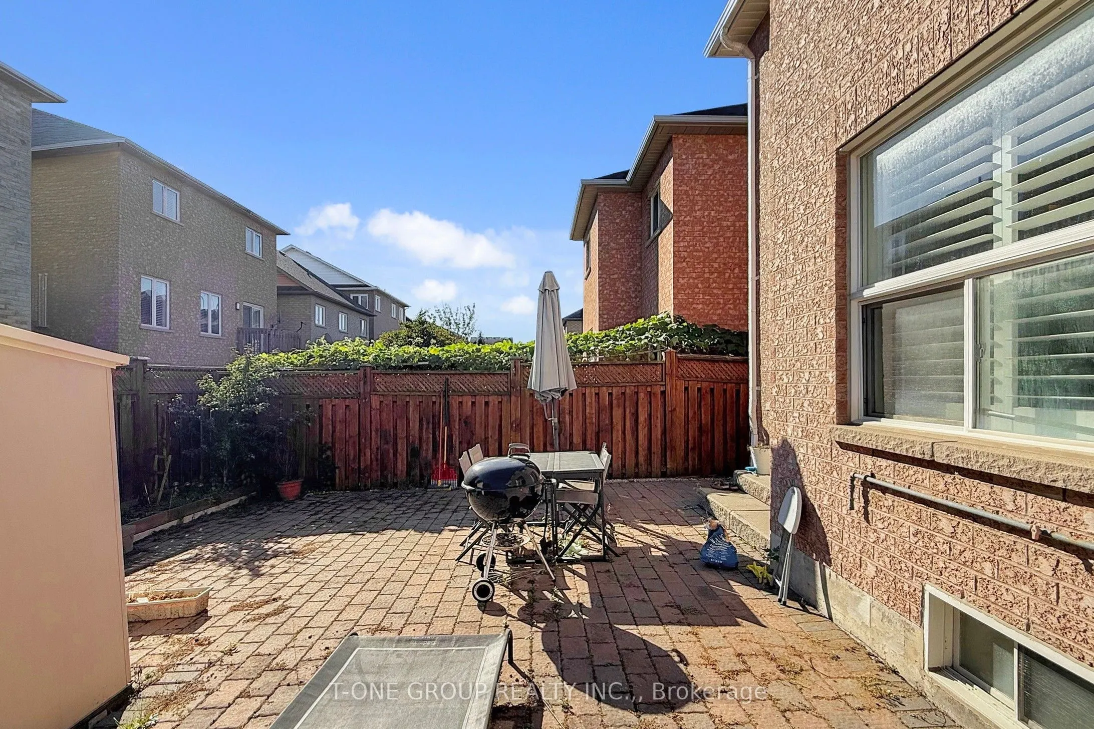 39 Vania Drive