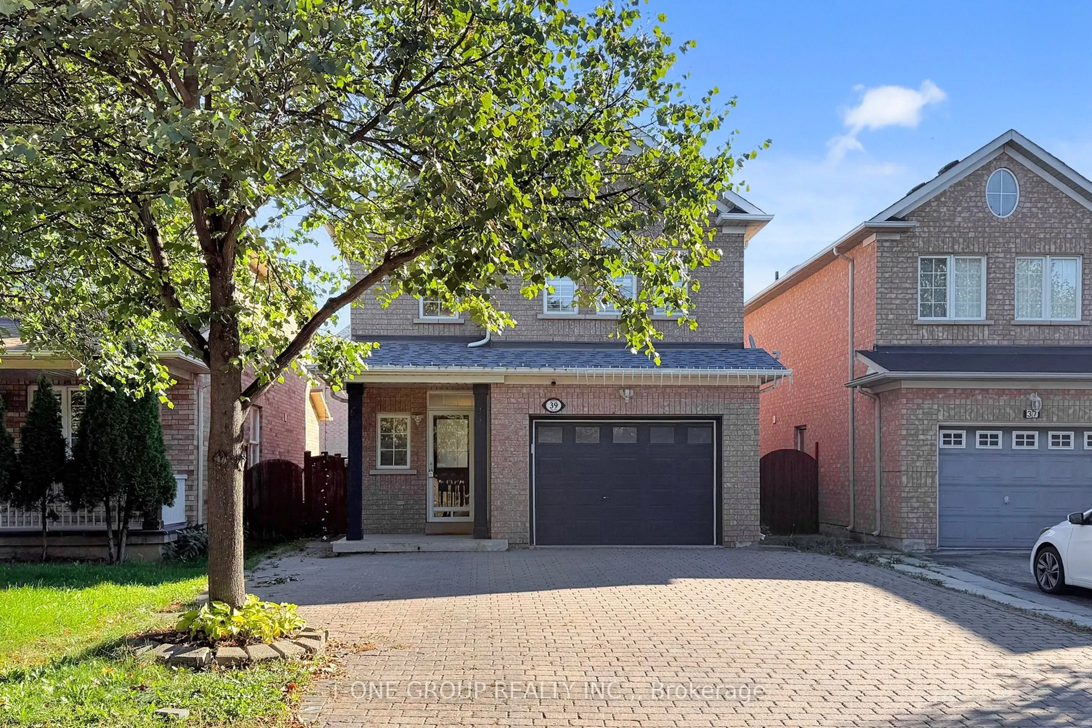 39 Vania Drive