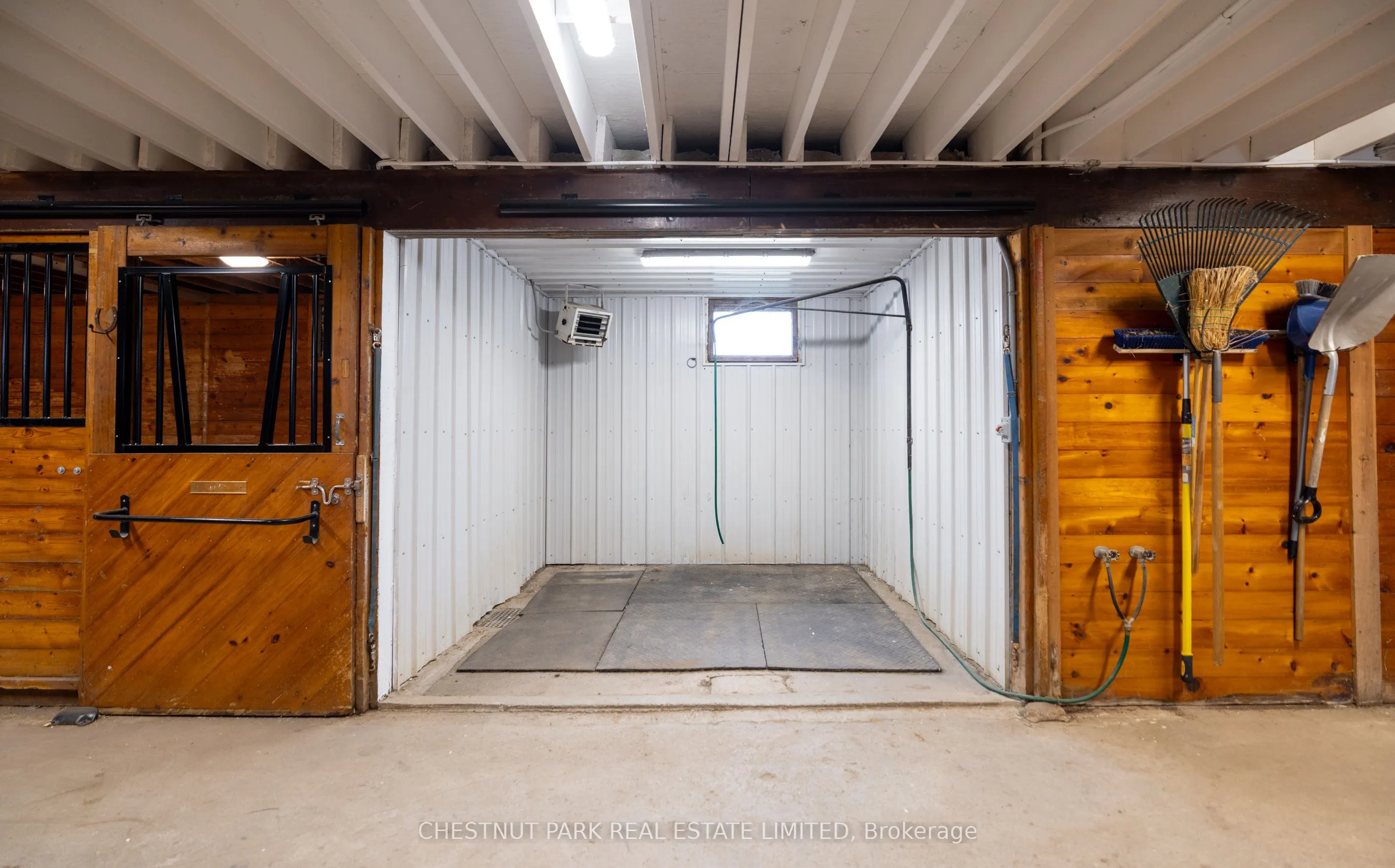 8360 Fourth Concession