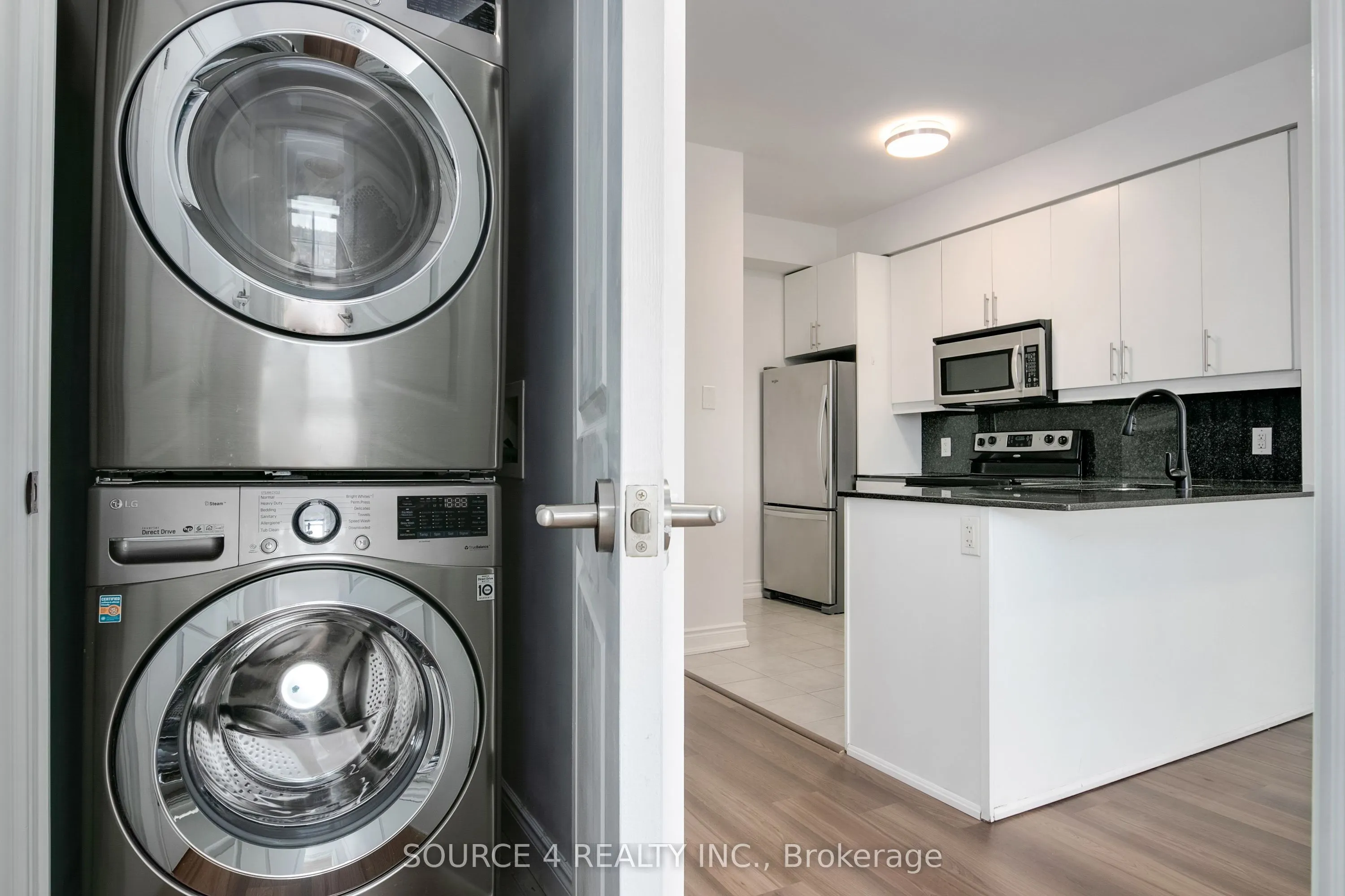 281 Woodbridge Avenue, #426