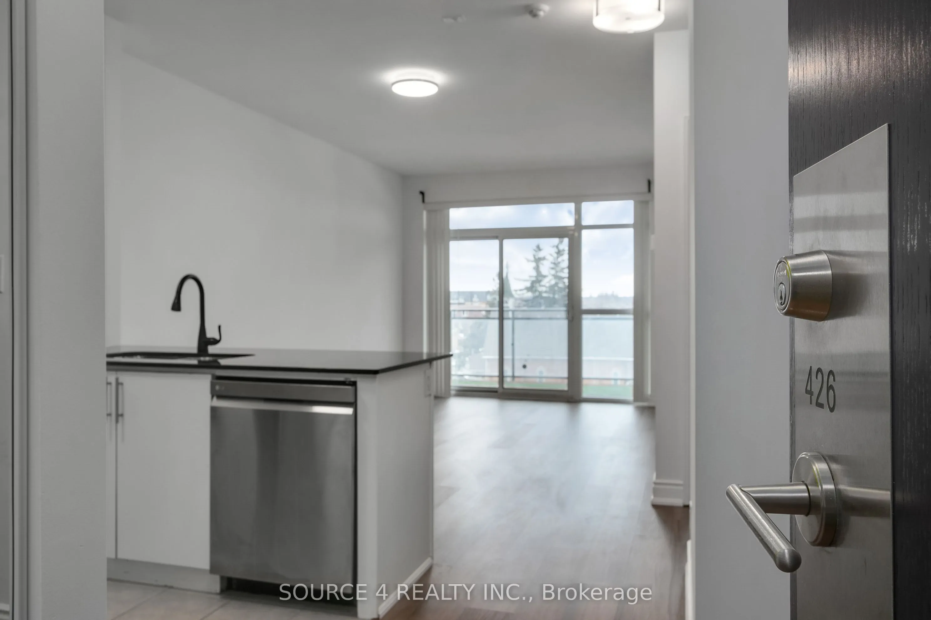 281 Woodbridge Avenue, #426