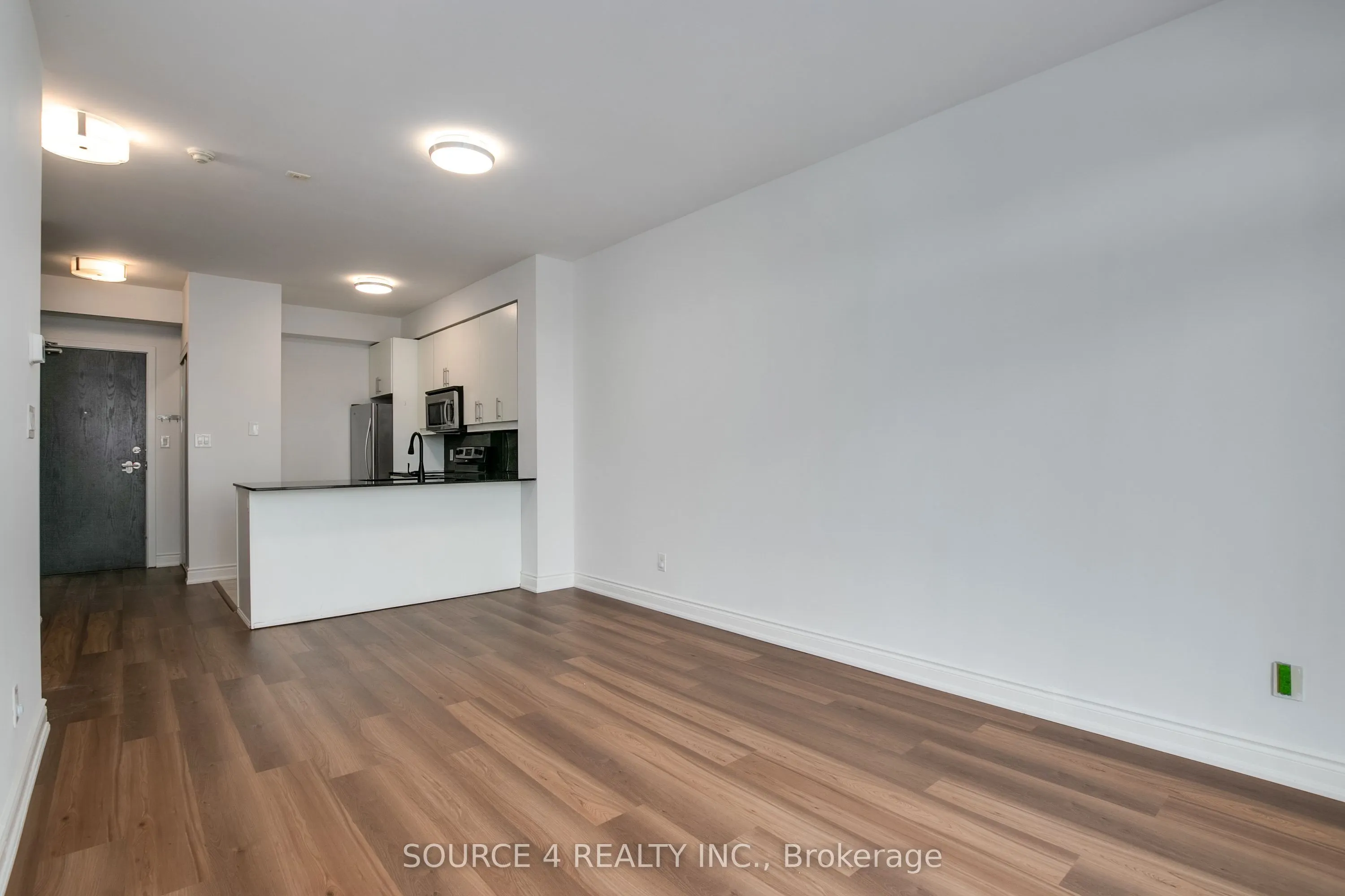 281 Woodbridge Avenue, #426