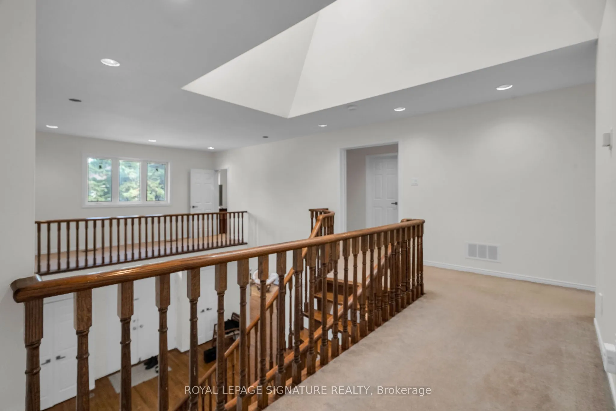 34 Barclay Court