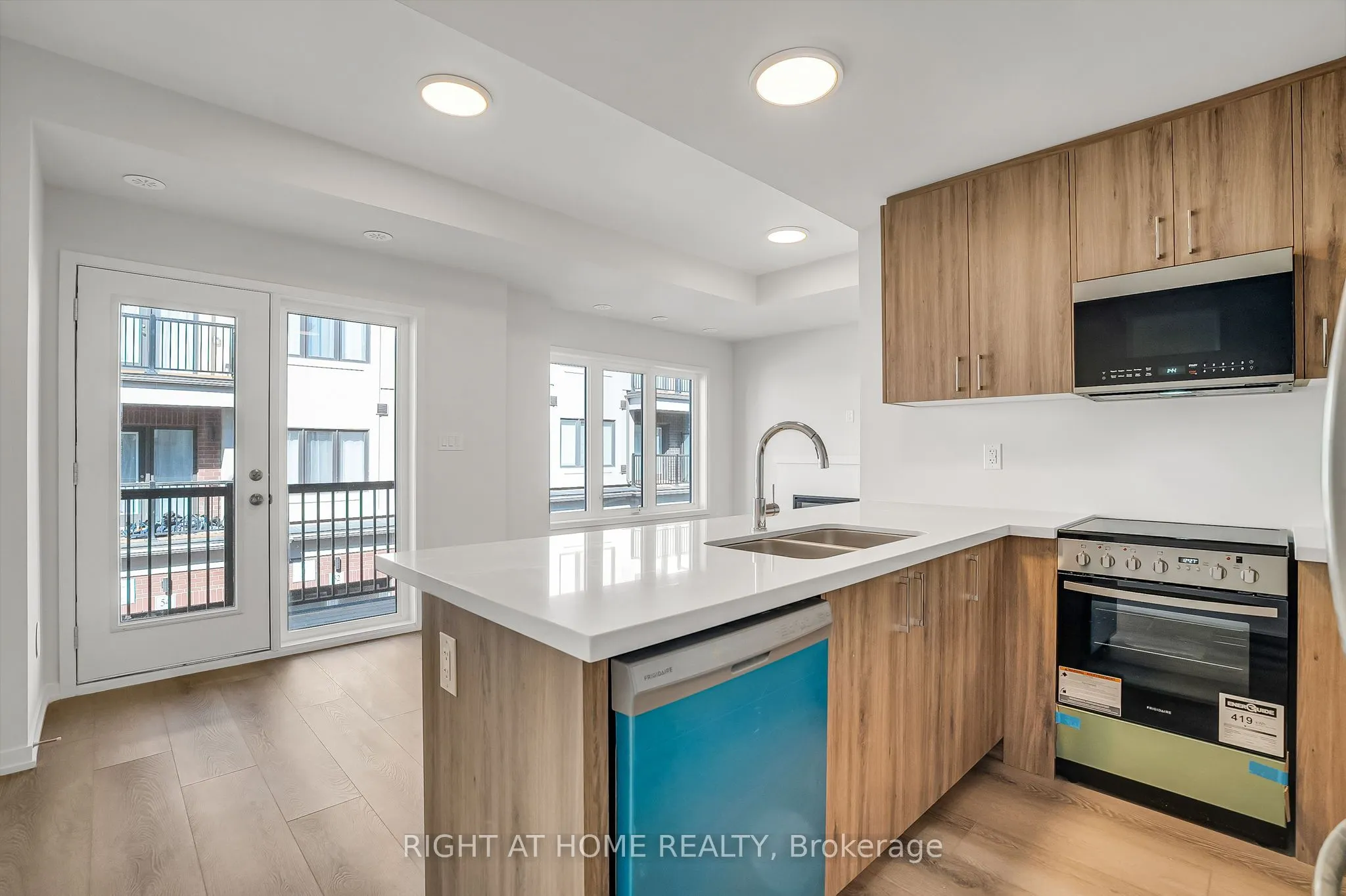 55 Matawin Lane, #55