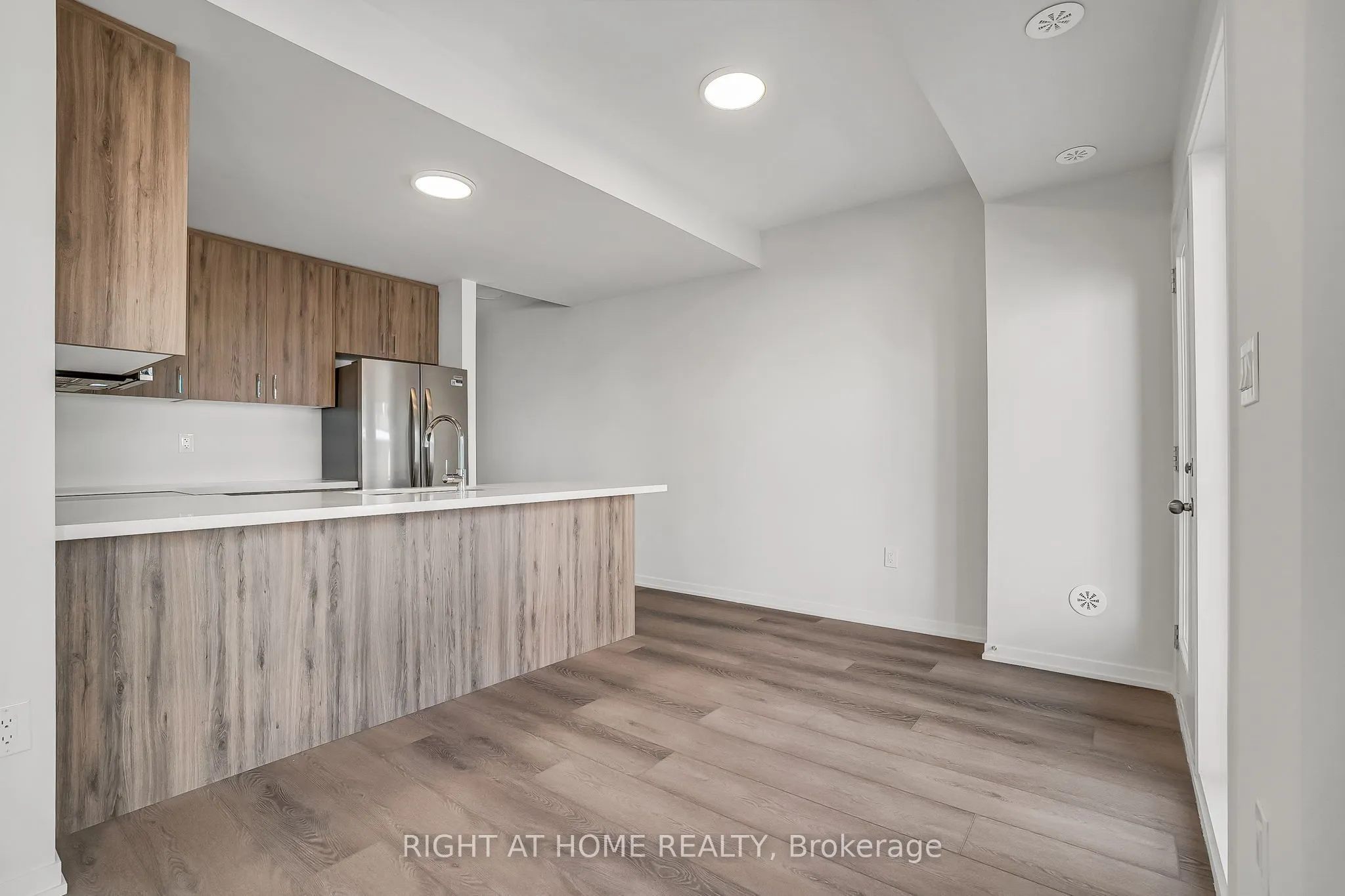 55 Matawin Lane, #55
