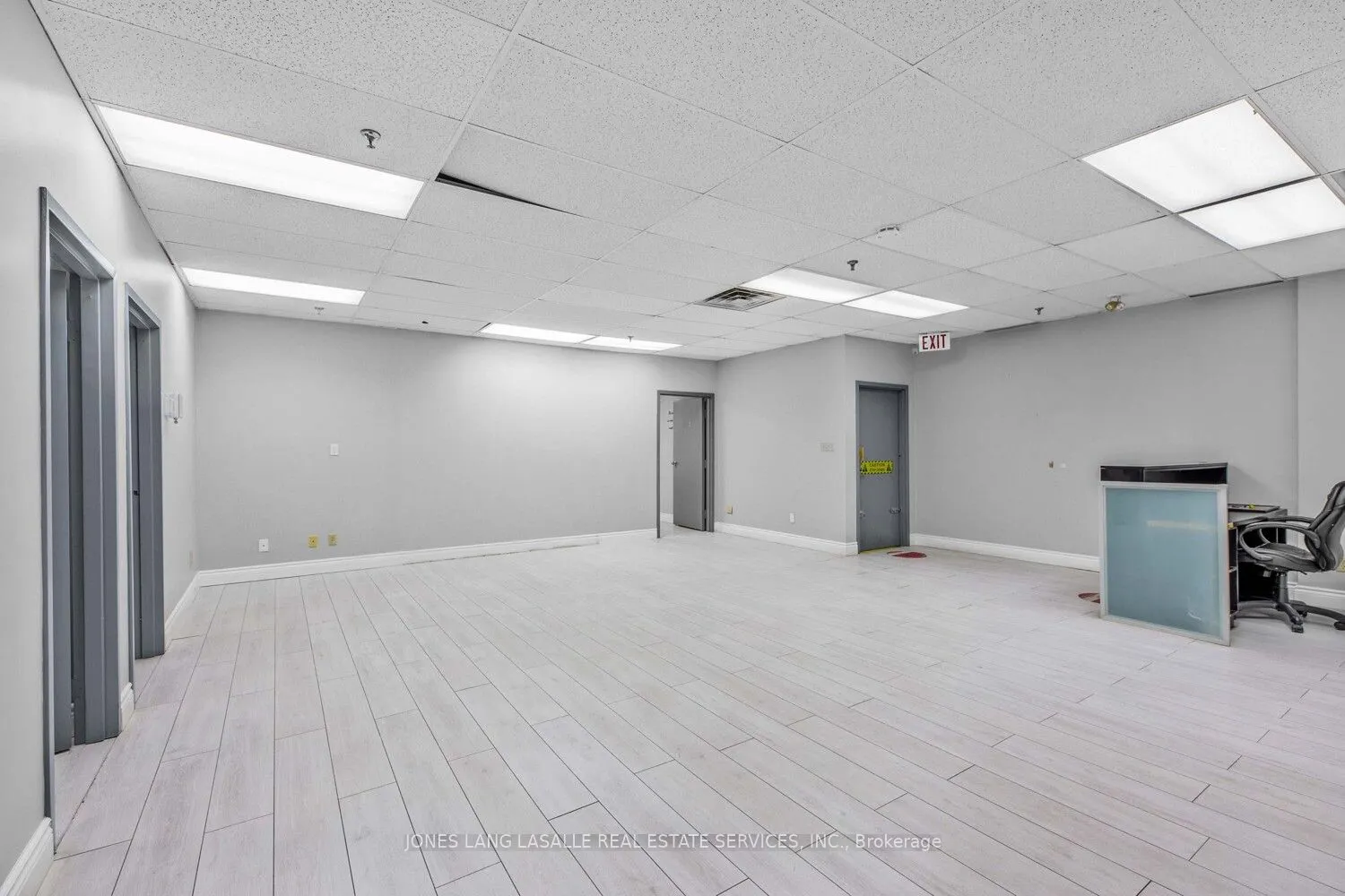 168 Konrad Crescent, #4