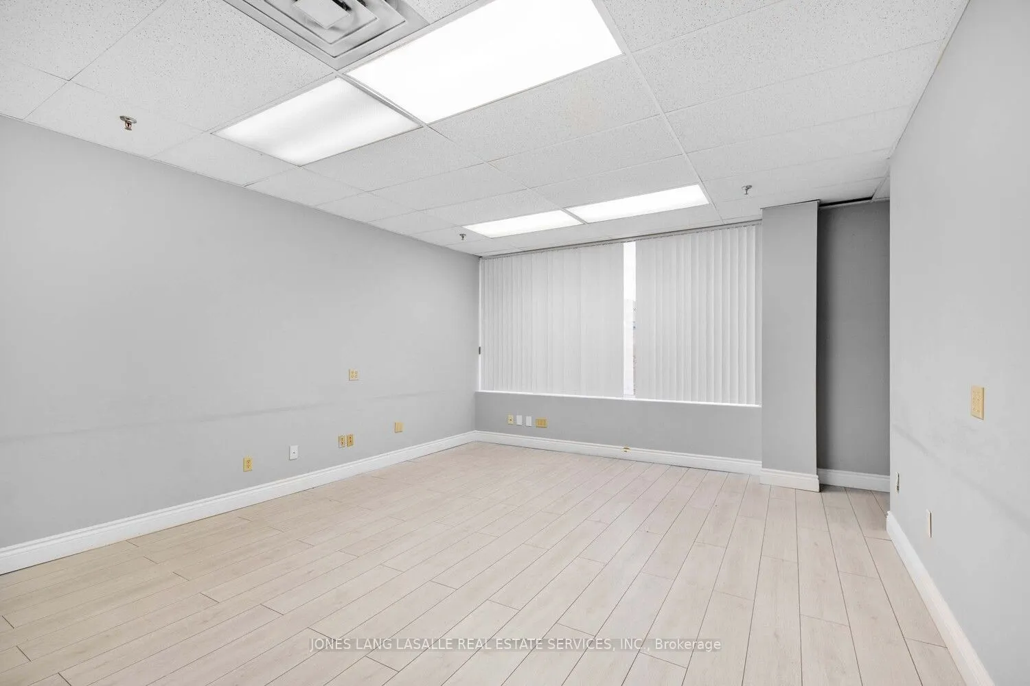 168 Konrad Crescent, #4+5