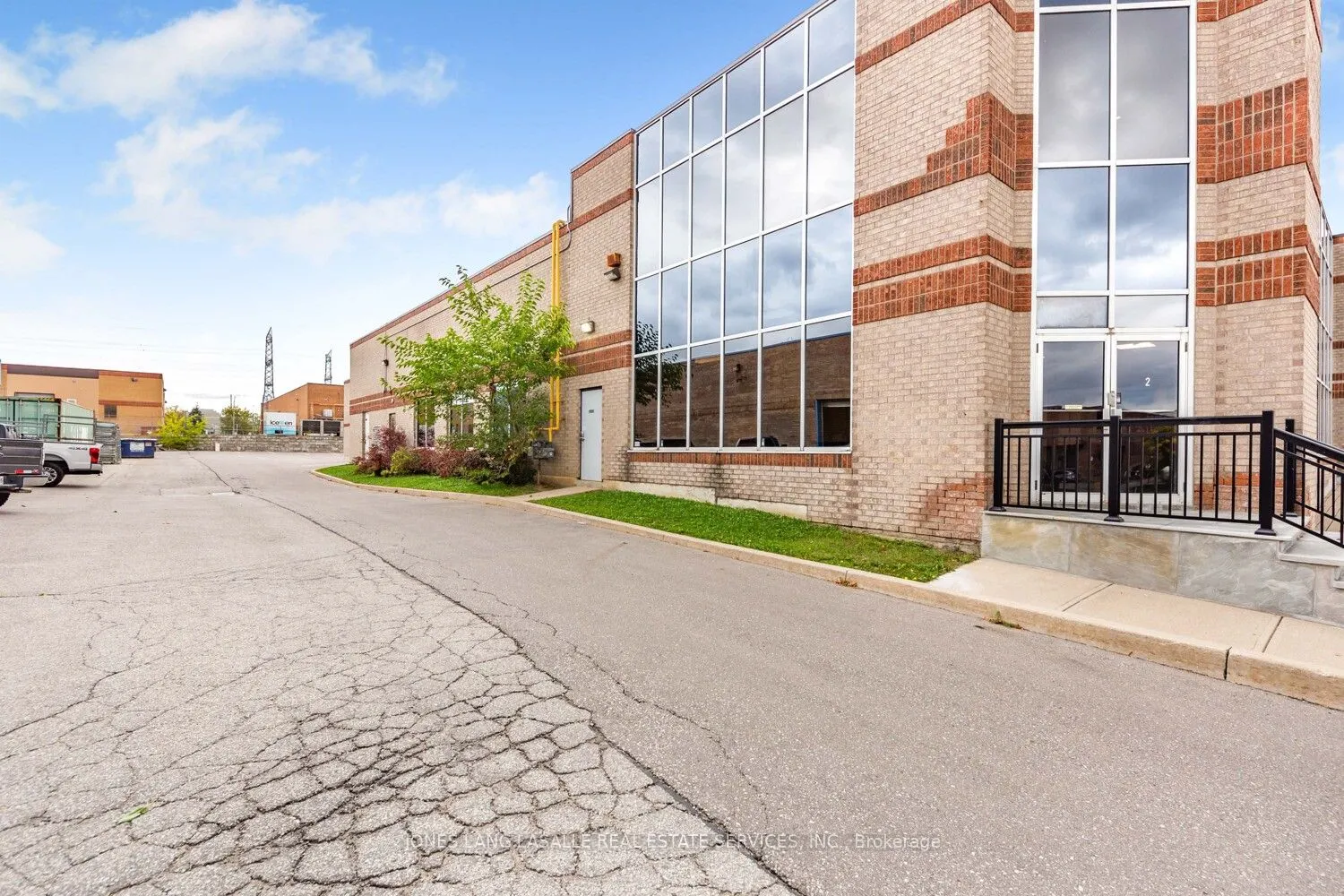 168 Konrad Crescent, #200A