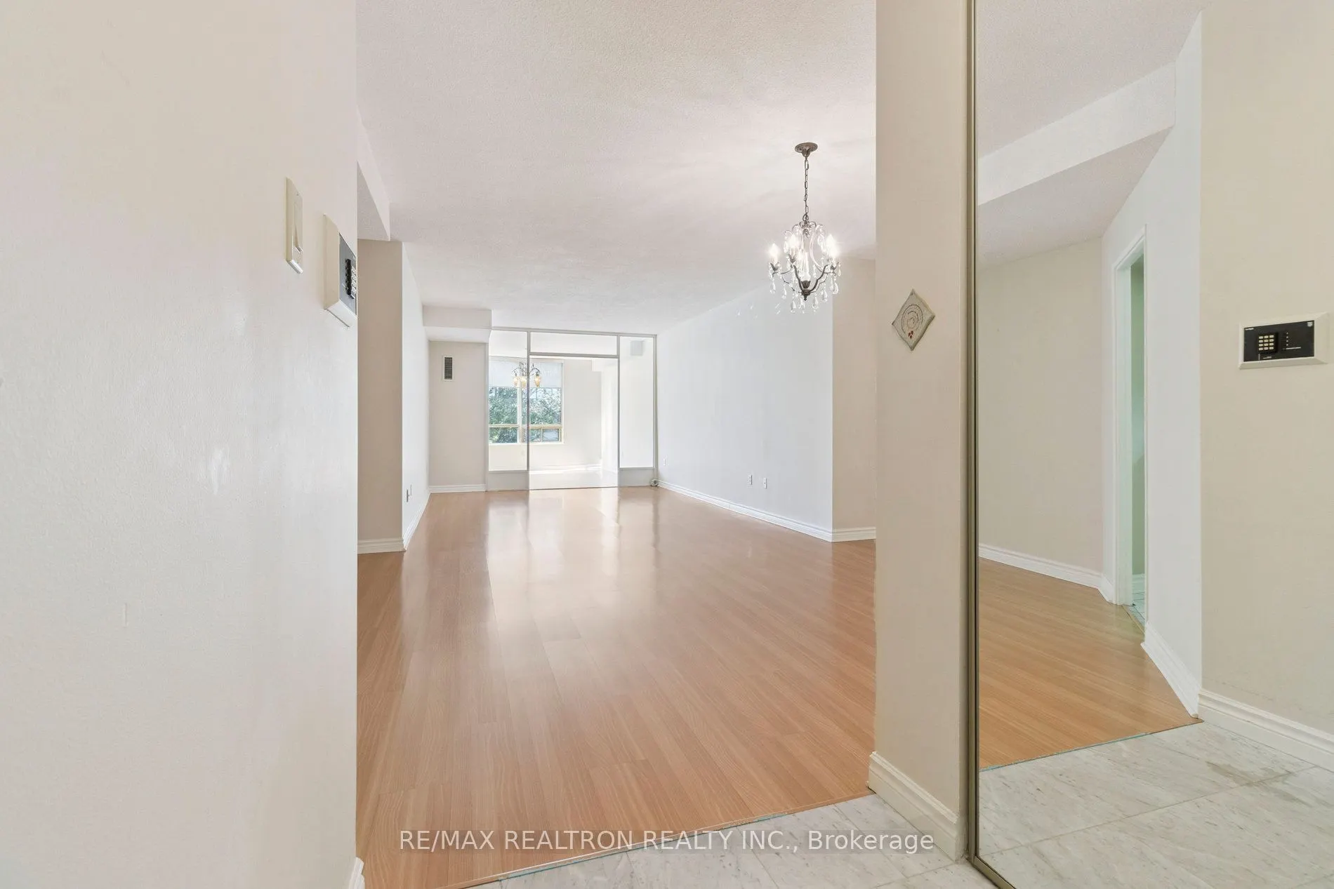 333 Clark Avenue W, #307