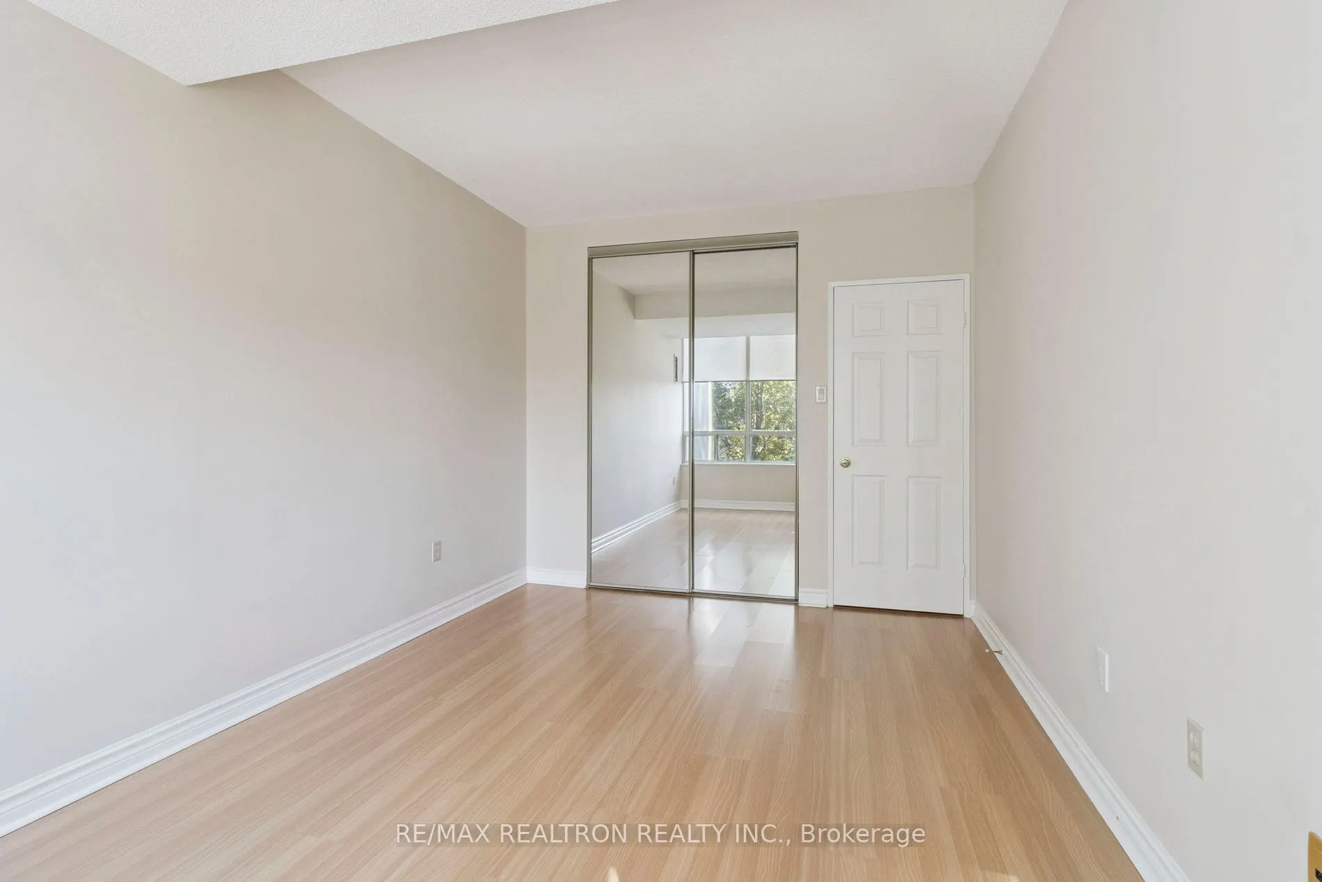 333 Clark Avenue W, #307