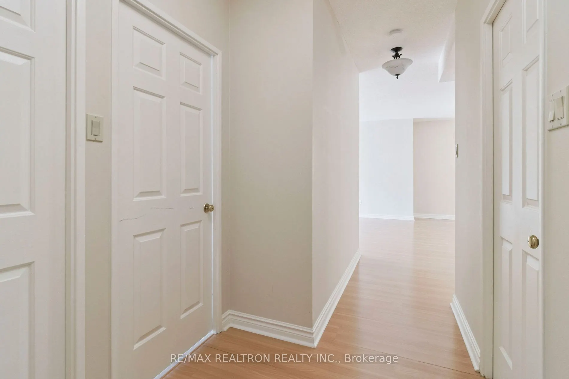 333 Clark Avenue W, #307