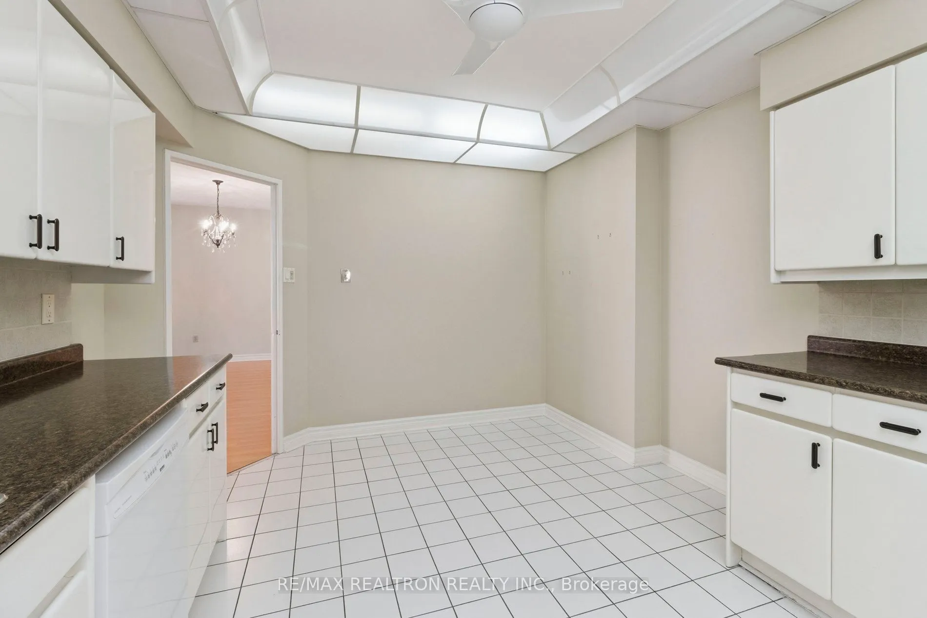 333 Clark Avenue W, #307