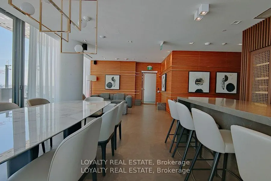 5 Buttermill Avenue, #1710