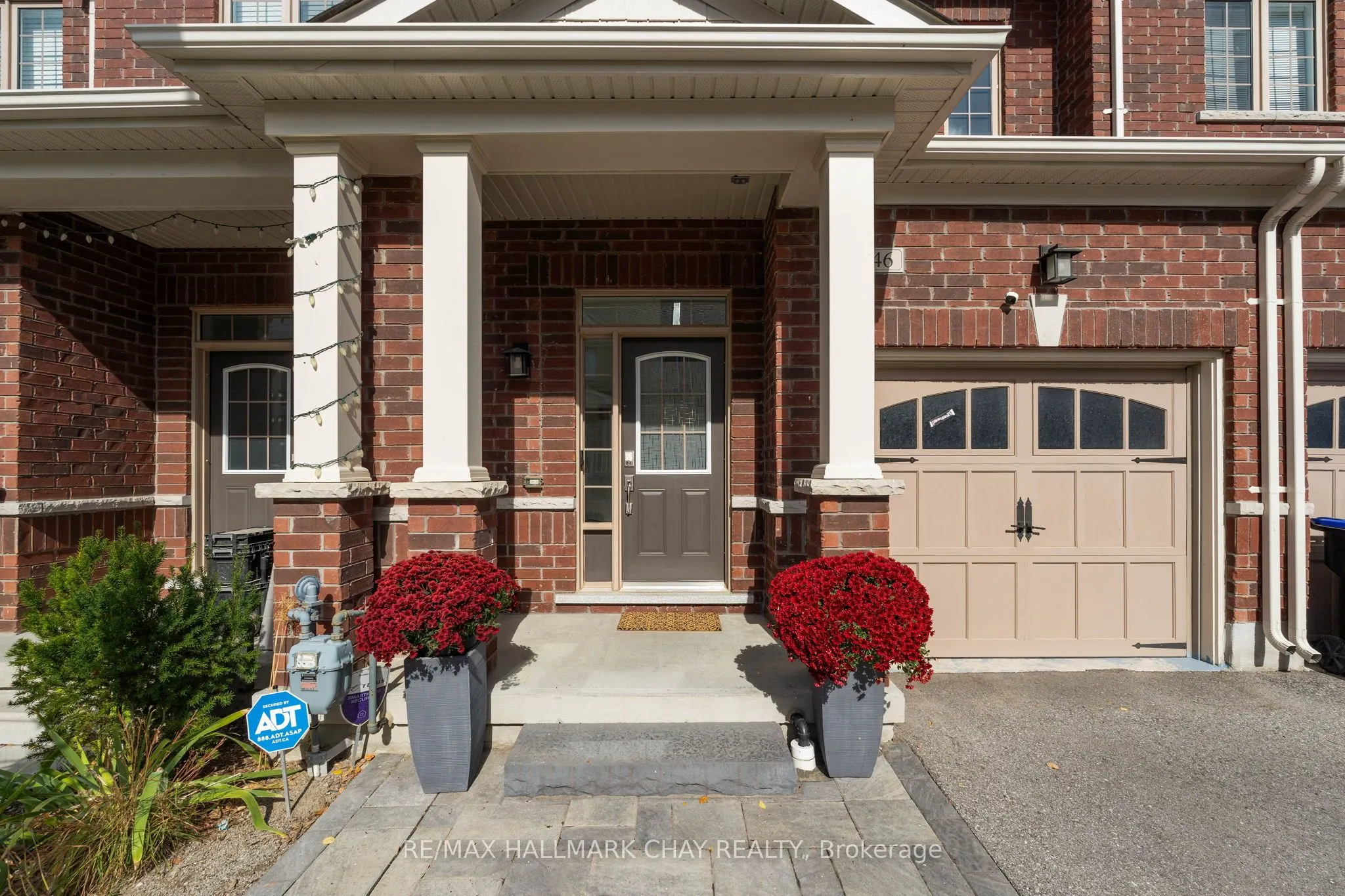 46 Clifford Crescent
