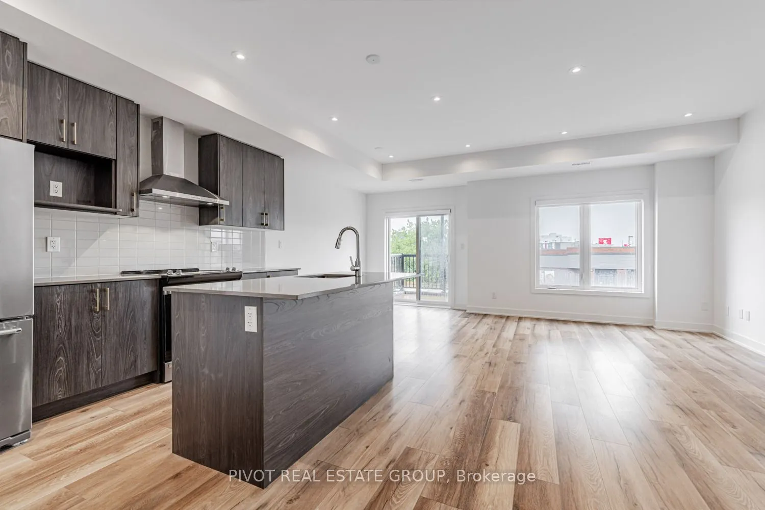 42 Covington Crescent