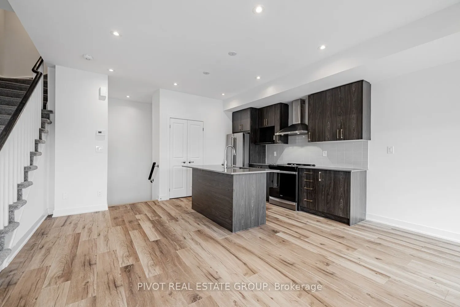 42 Covington Crescent