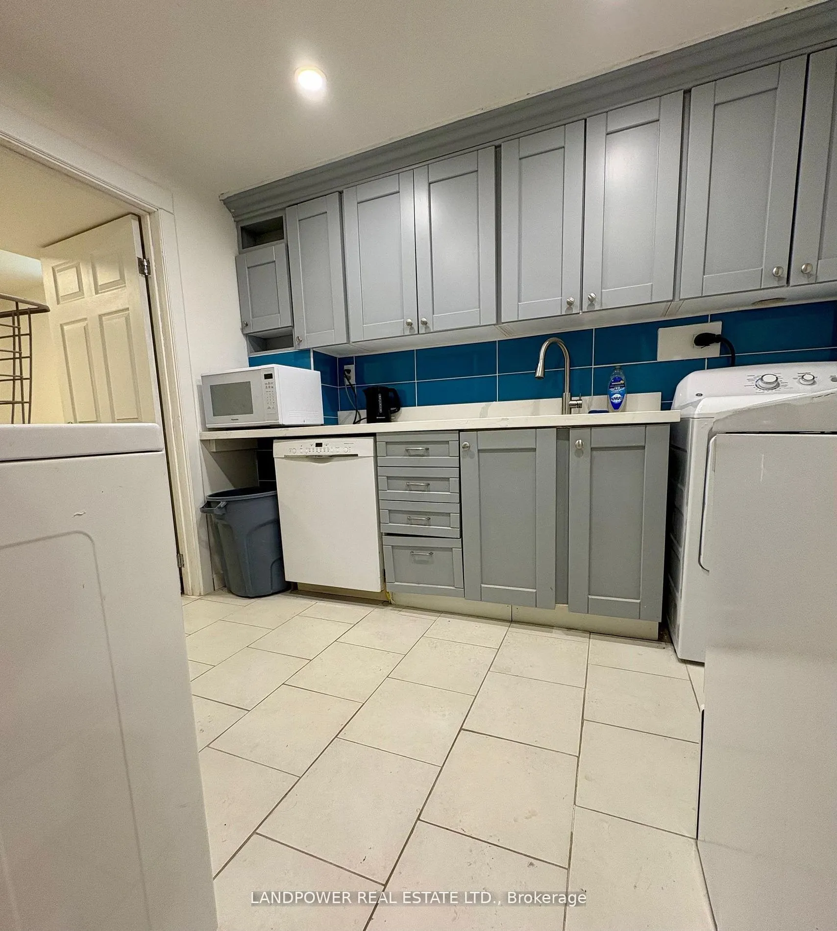 51 Beechbrooke Way, #BSMT
