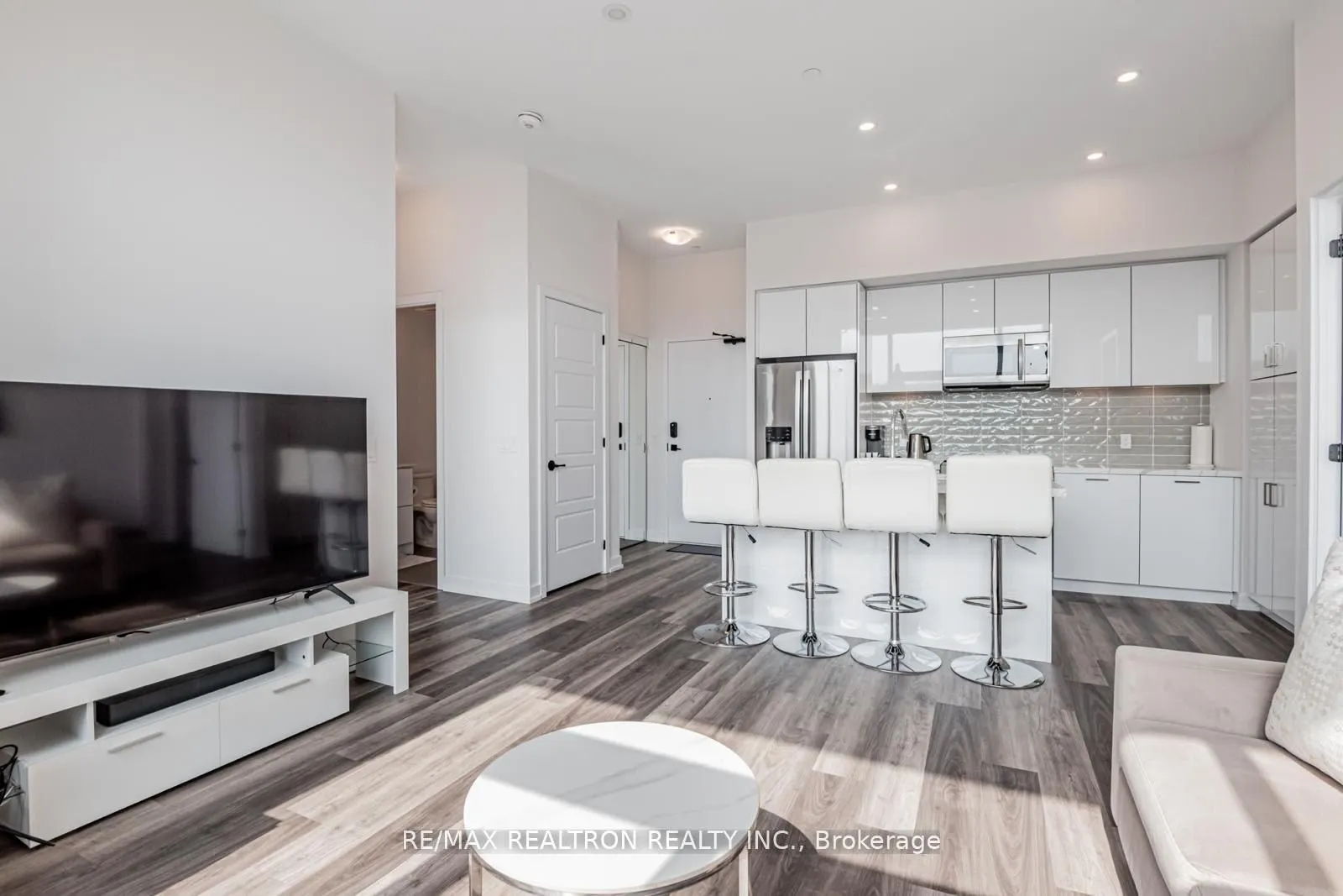 415 Sea Ray Avenue, #421