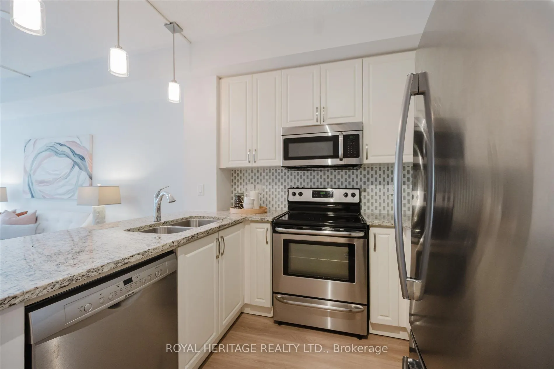 111 Civic Square Gate, #215