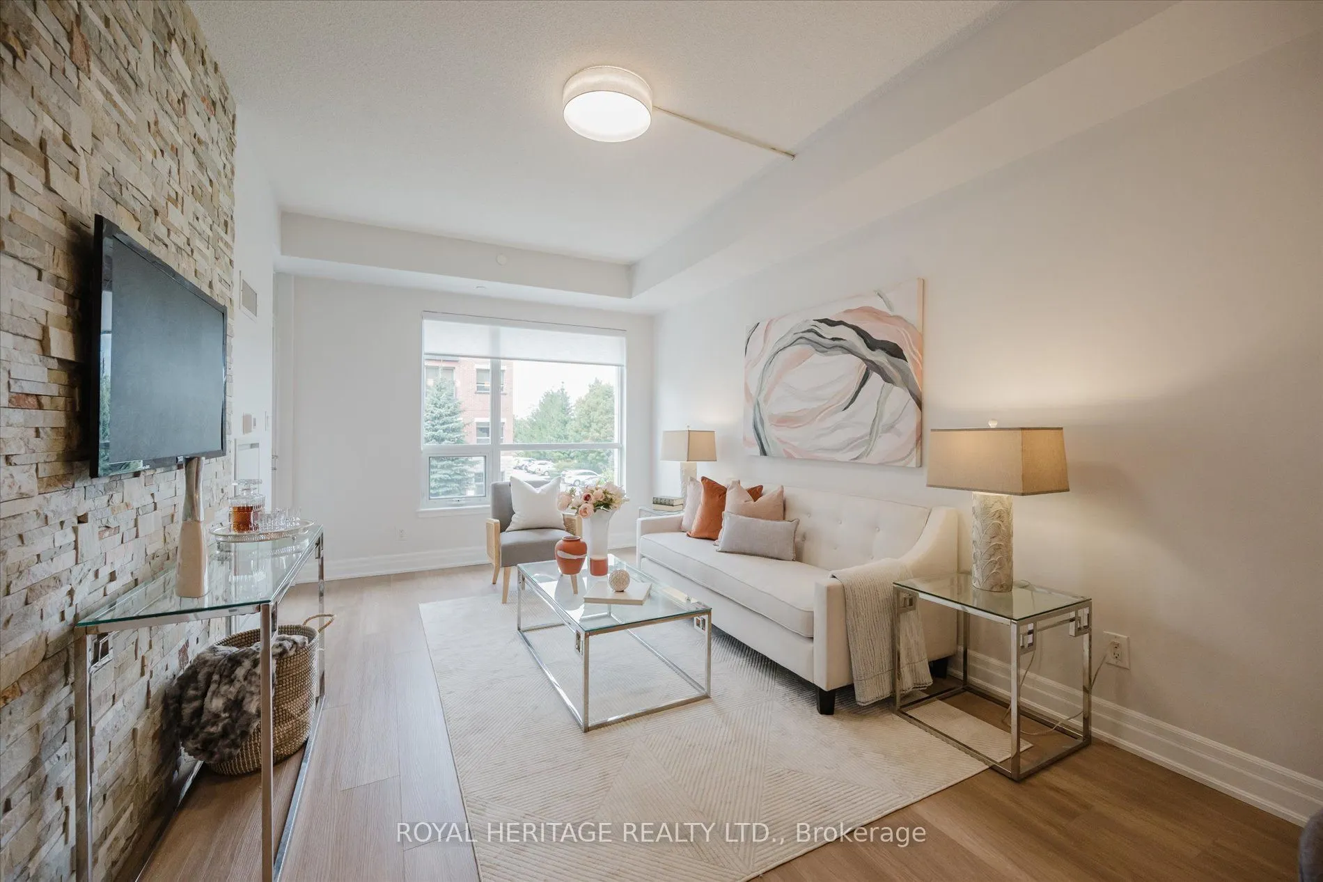 111 Civic Square Gate, #215