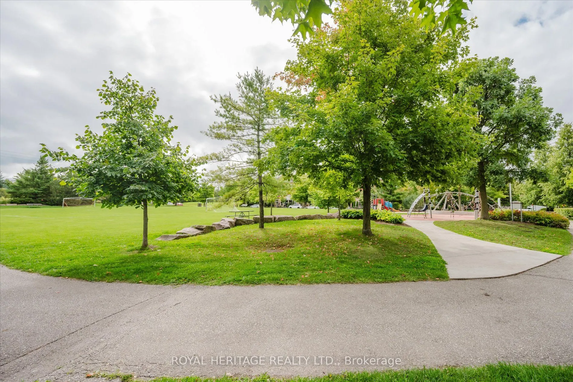 111 Civic Square Gate, #215